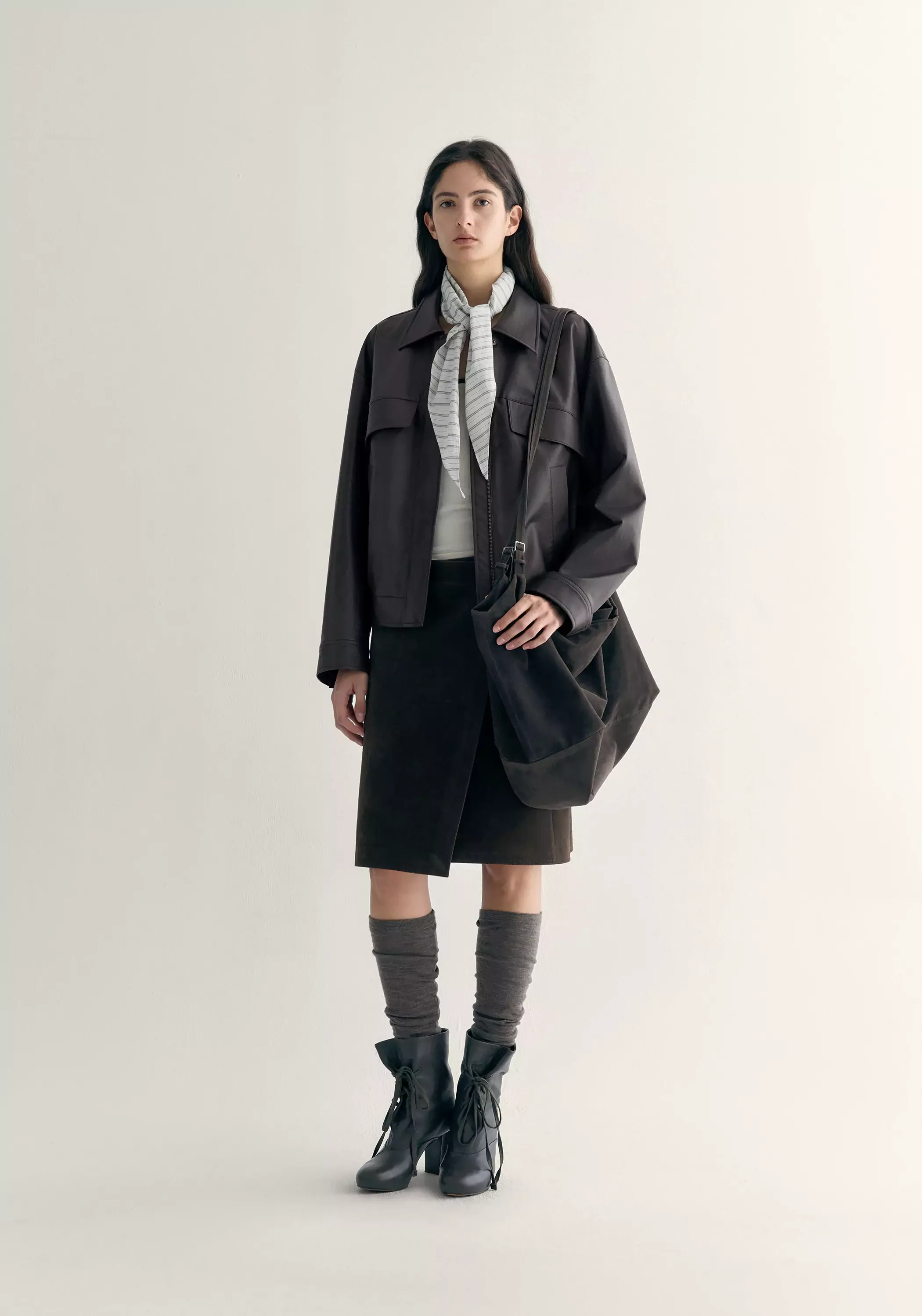 Short Leather Jacket - Image 4
