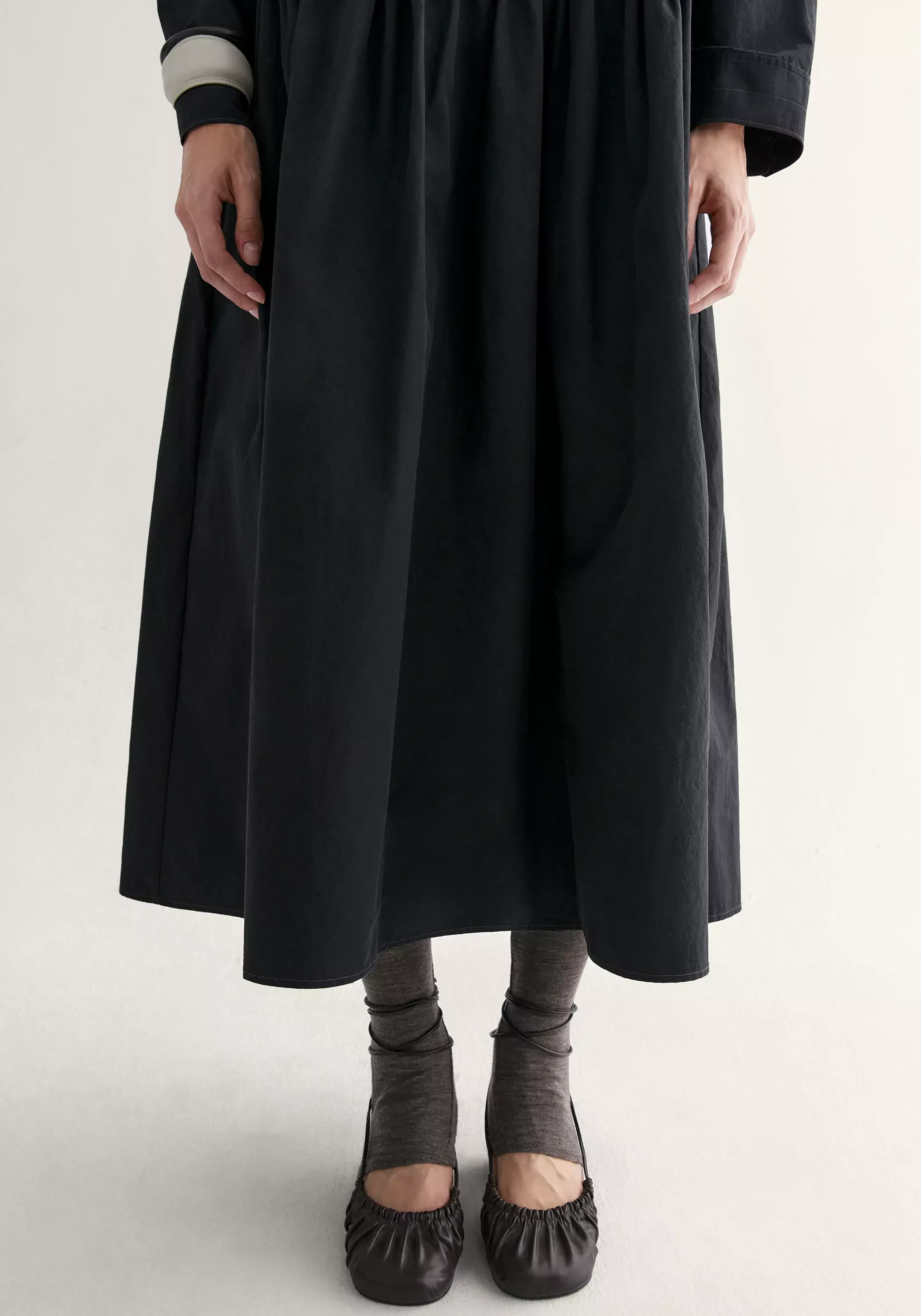 Cowl Neck Ruched Dress - Image 13