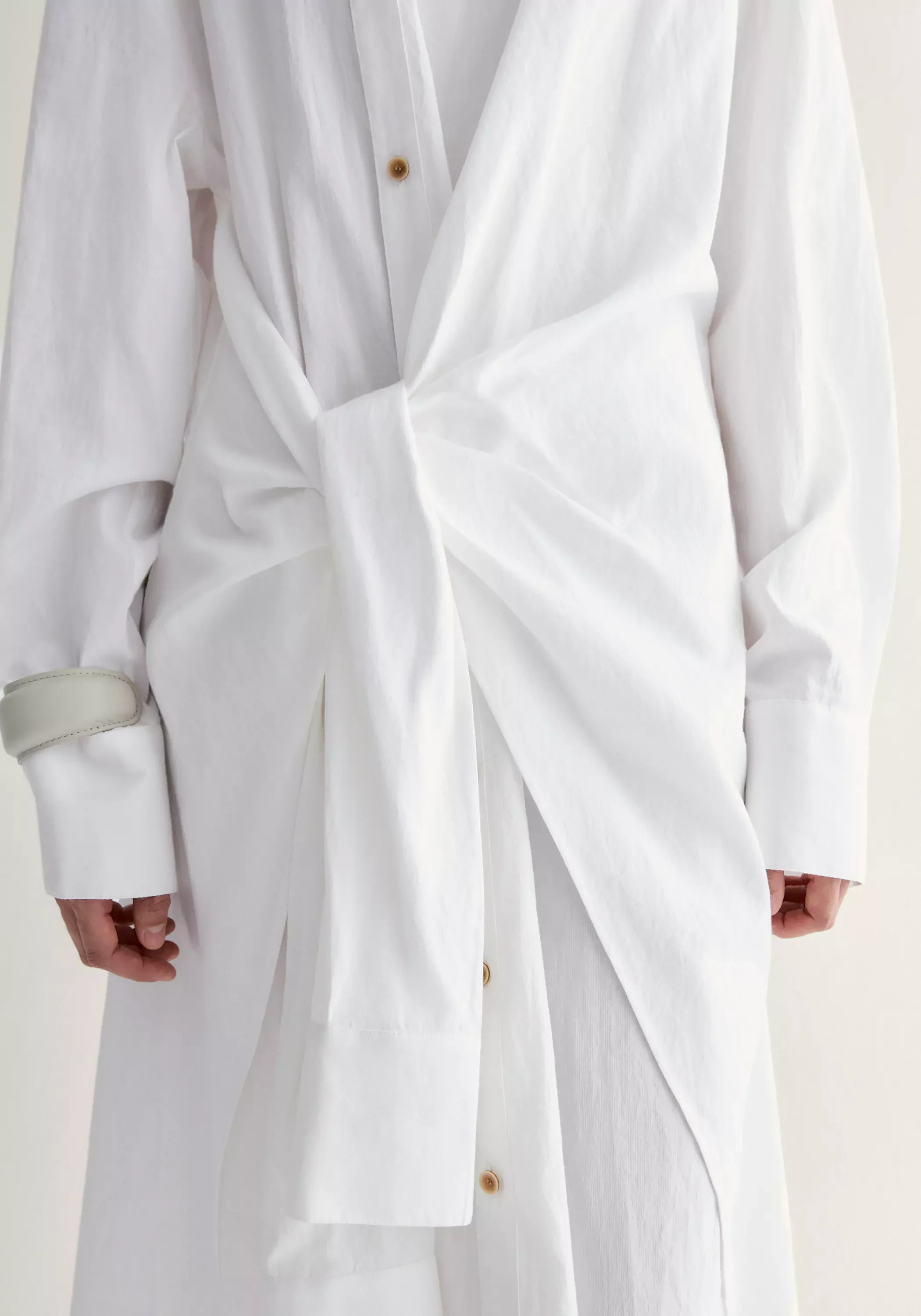 Slant-placket Cotton Dress - Image 10