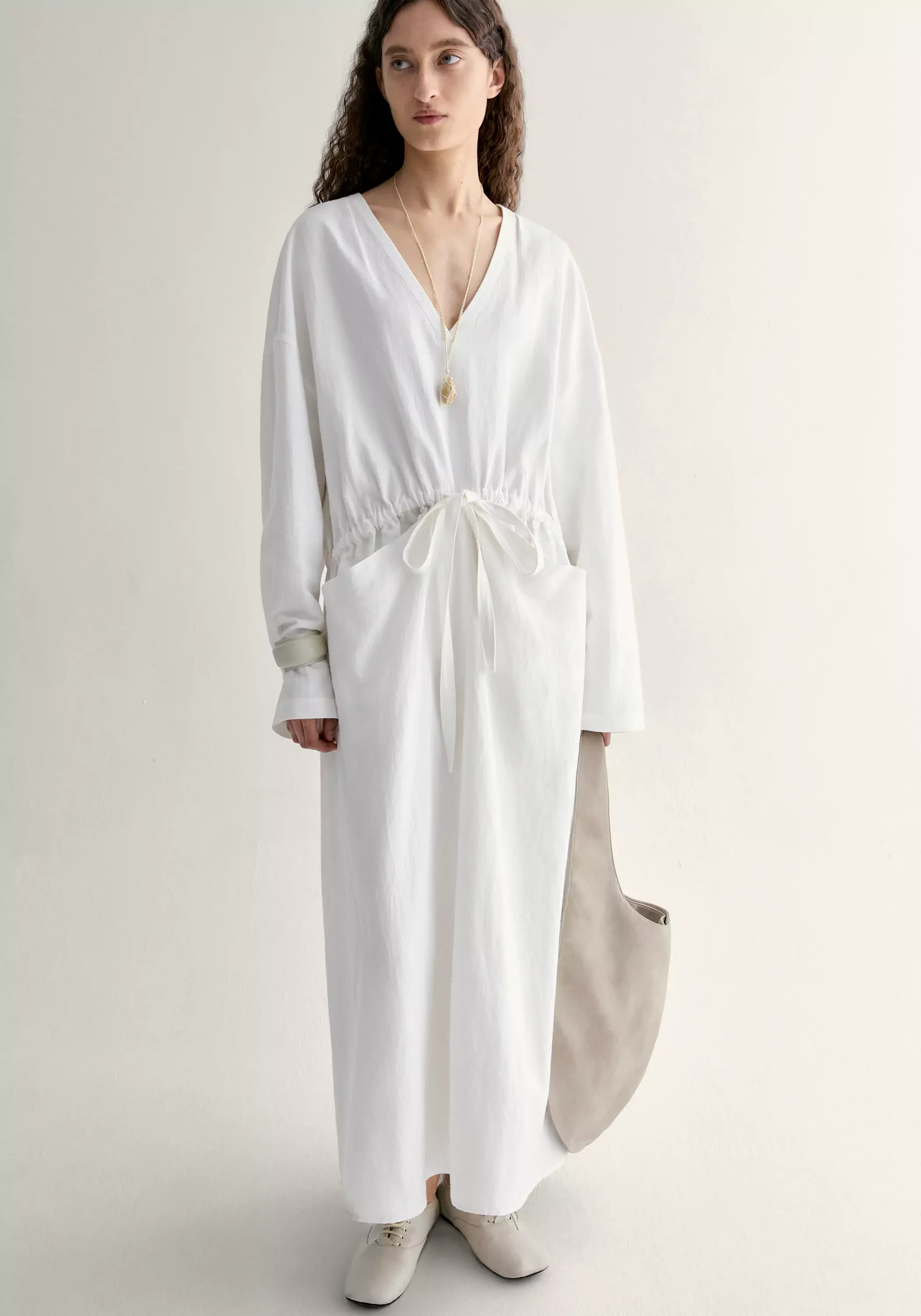 V-neck Pocket Dress - Image 7