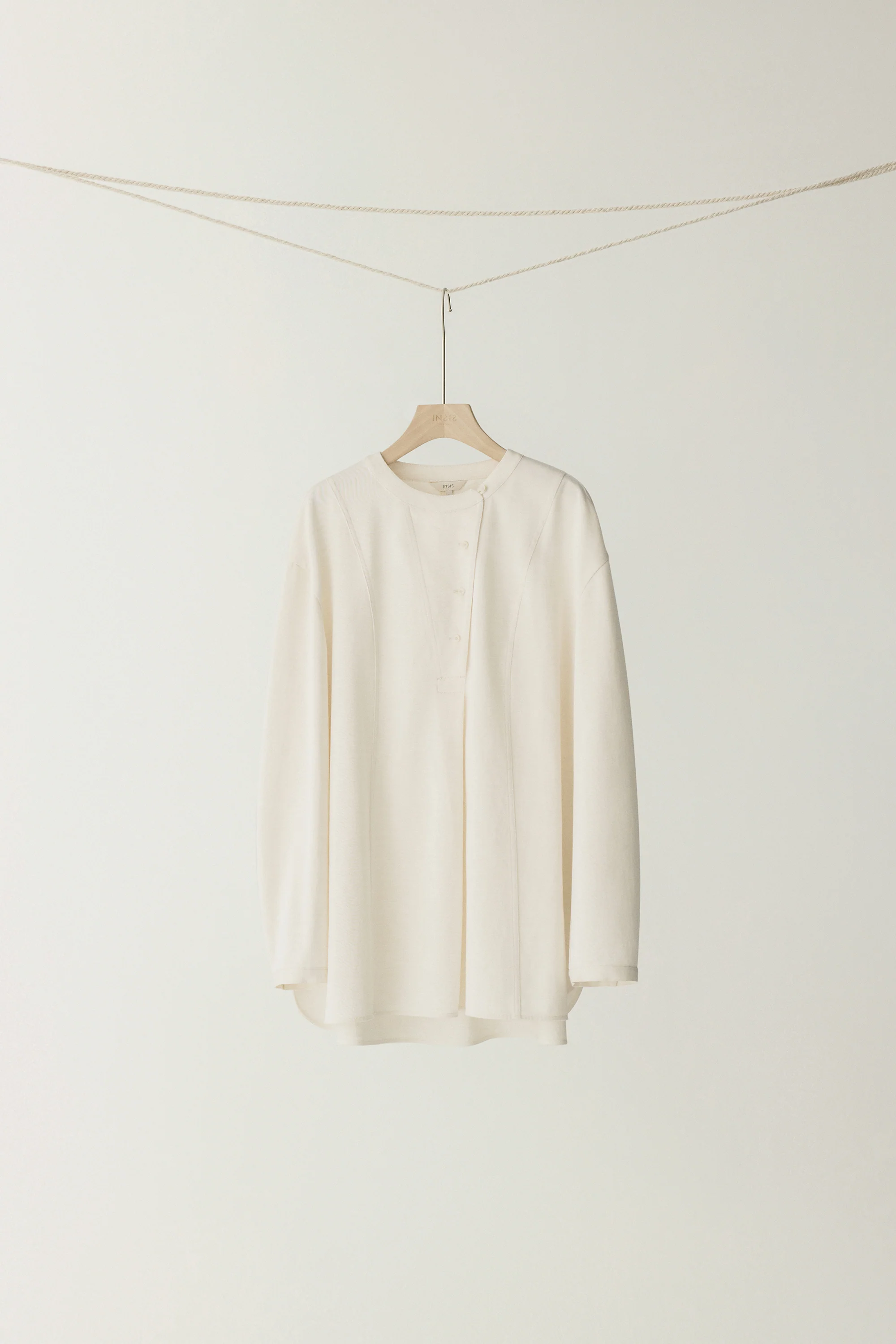 Curved Placket Flare Shirt - Image 18