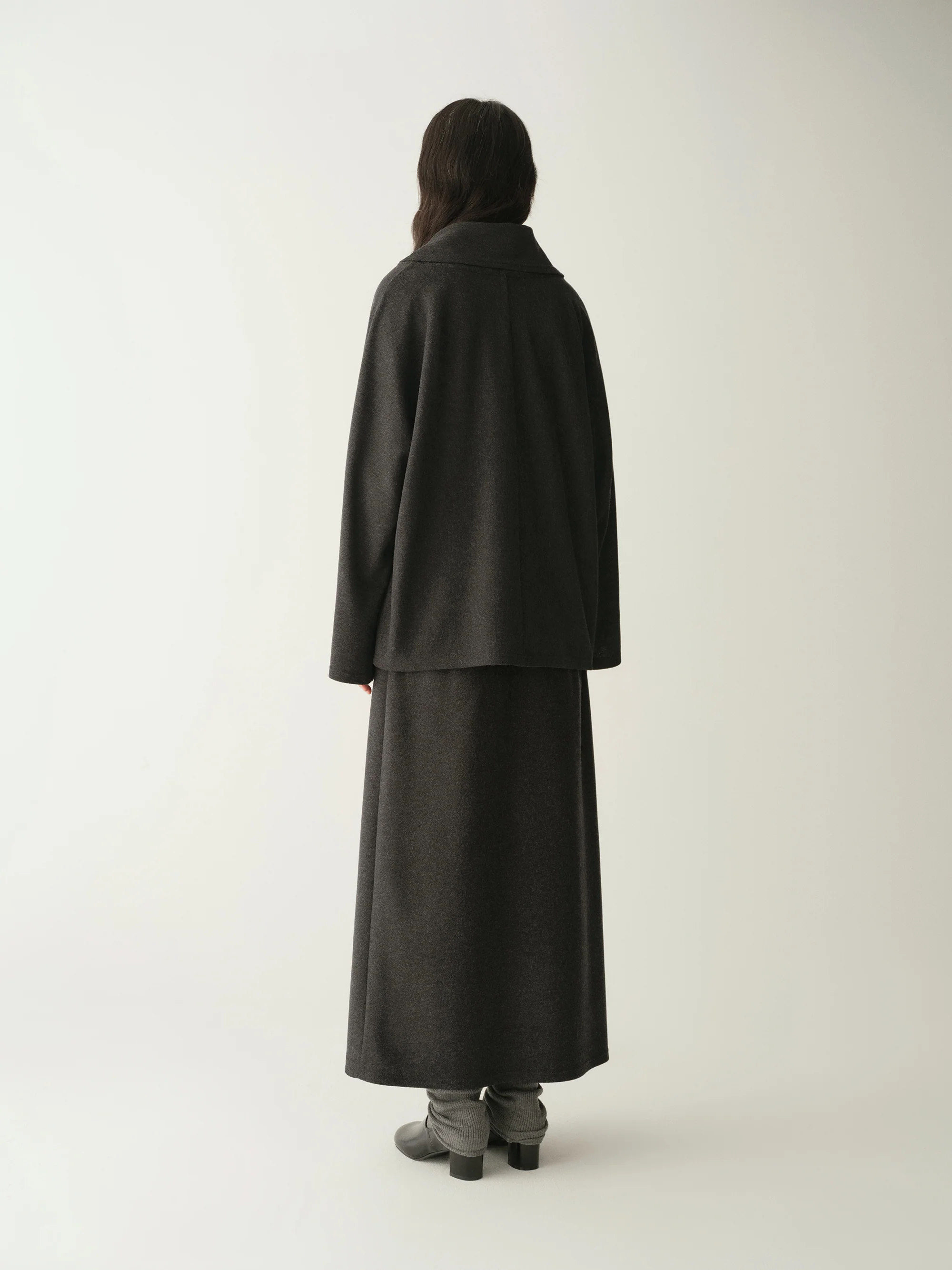 Wide-label Wool Top - Image 13