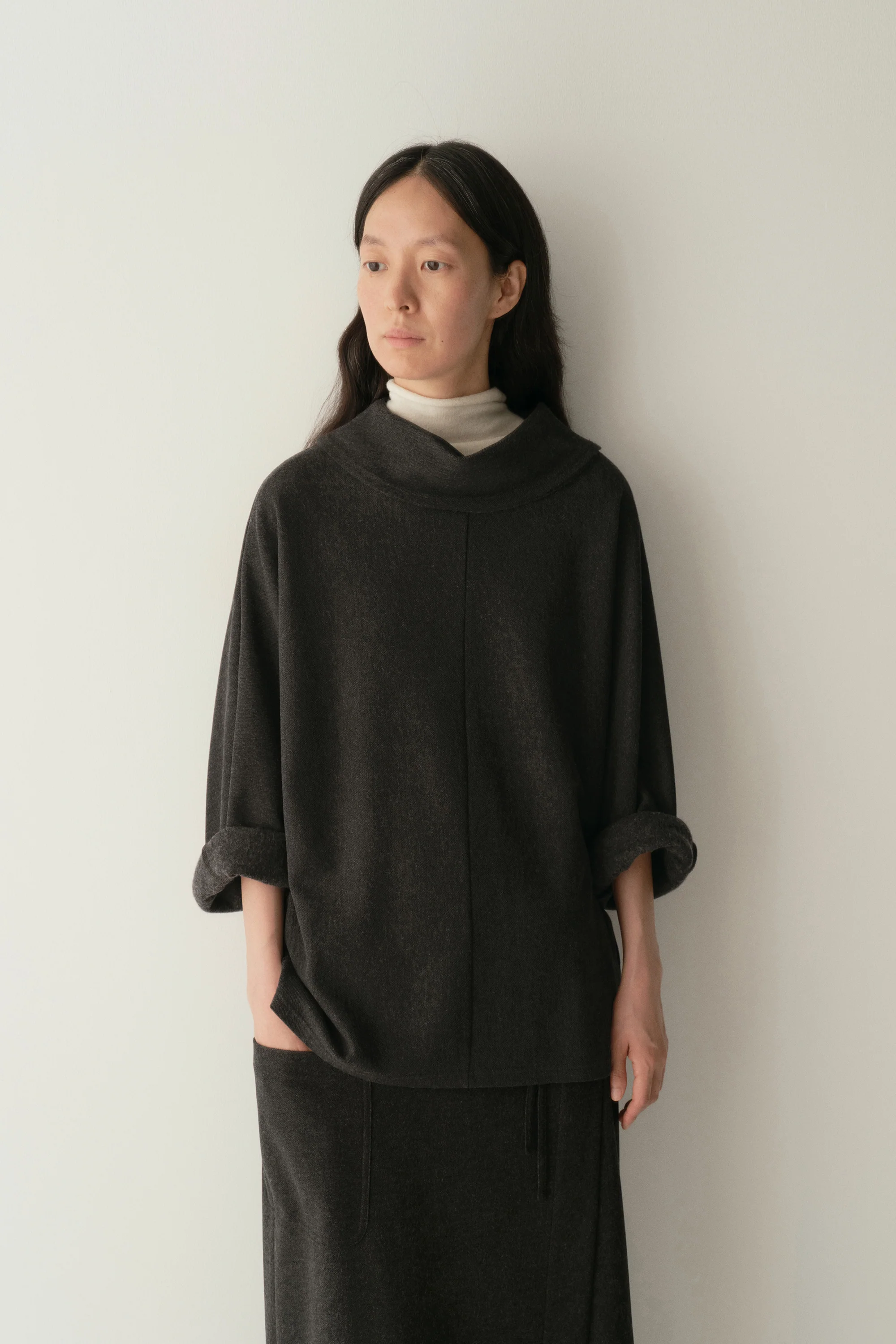 Wide-label Wool Top - Image 3