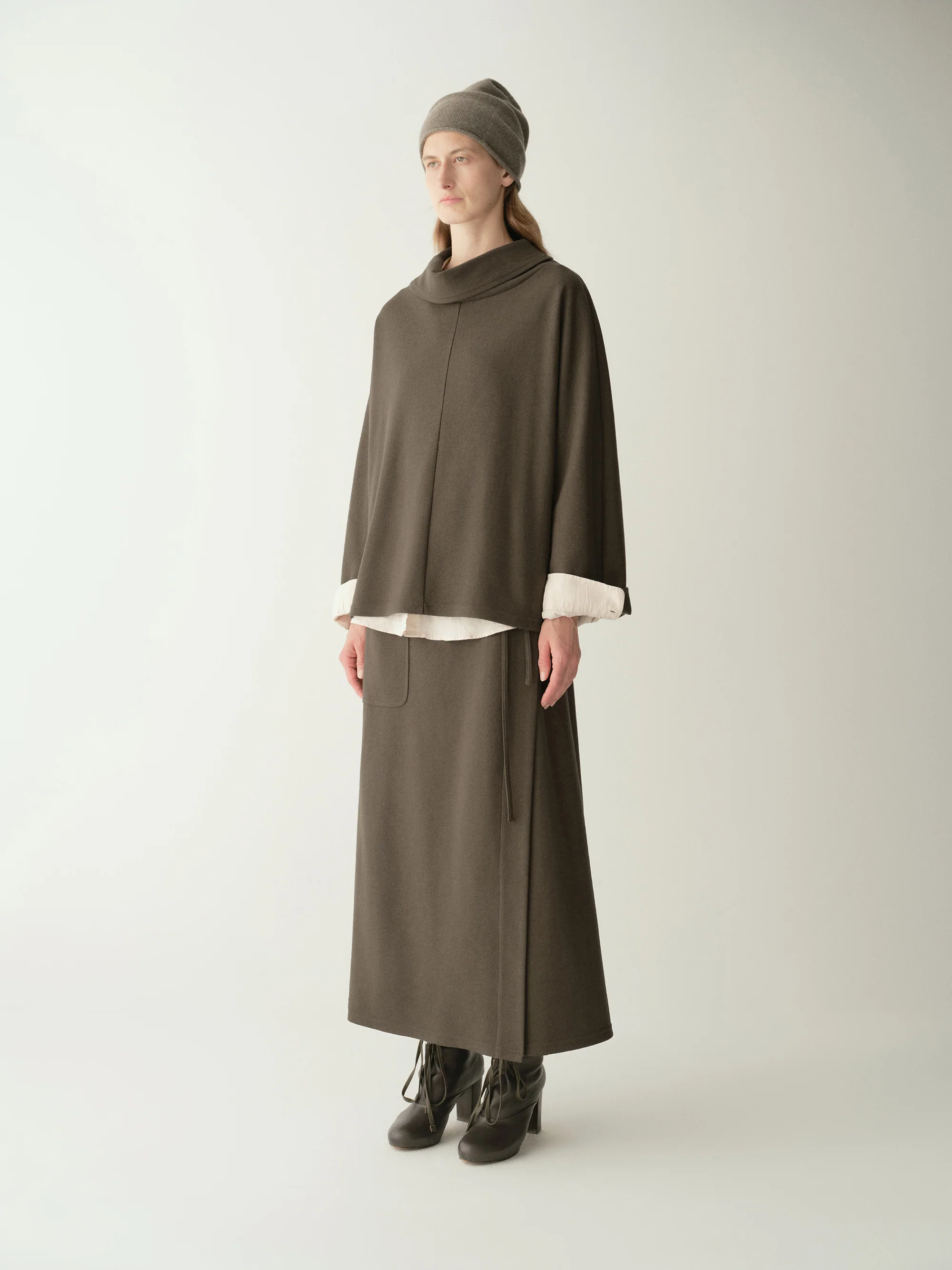 Wide-label Wool Top - Image 4