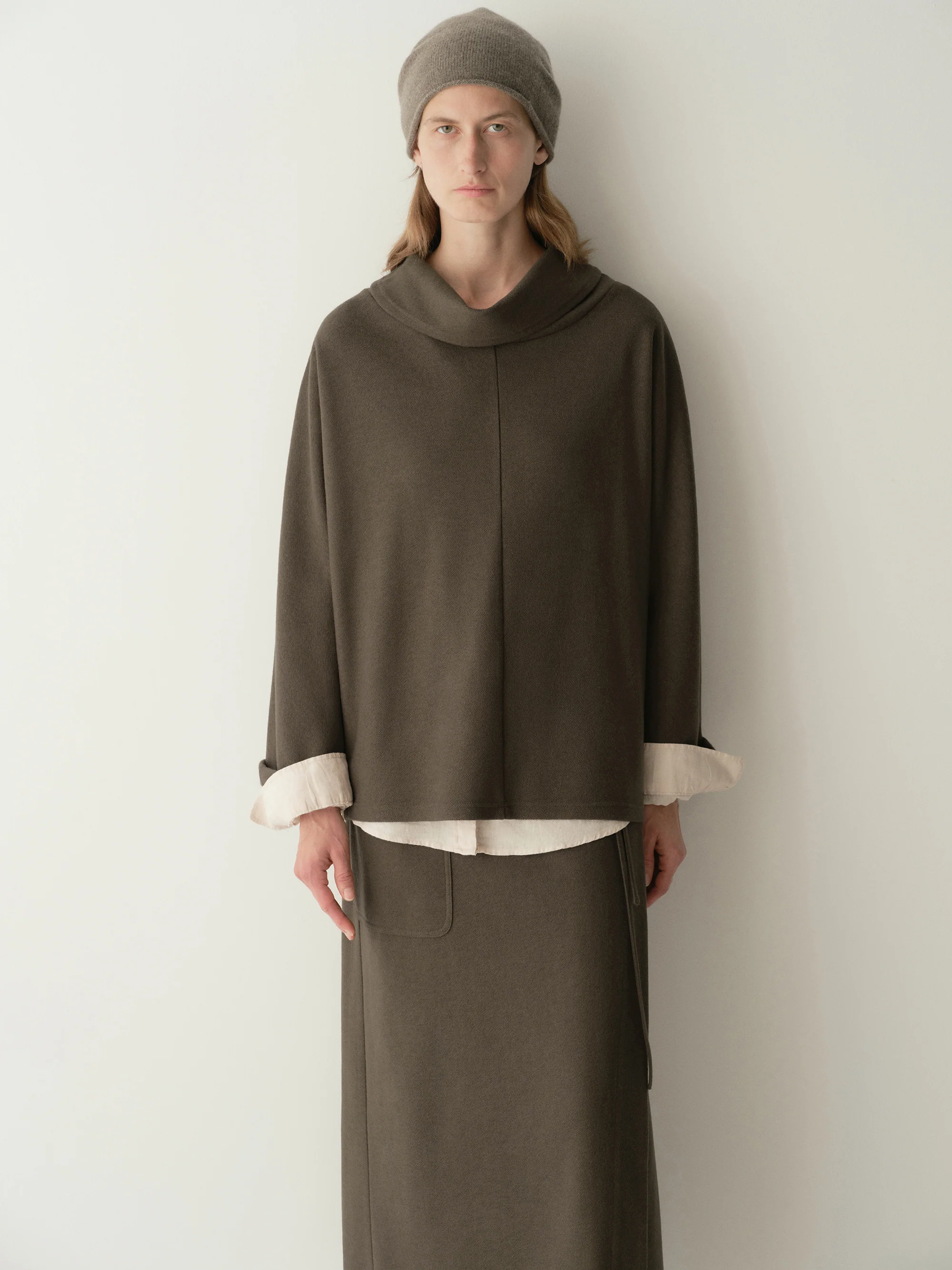 Wide-label Wool Top - Image 5