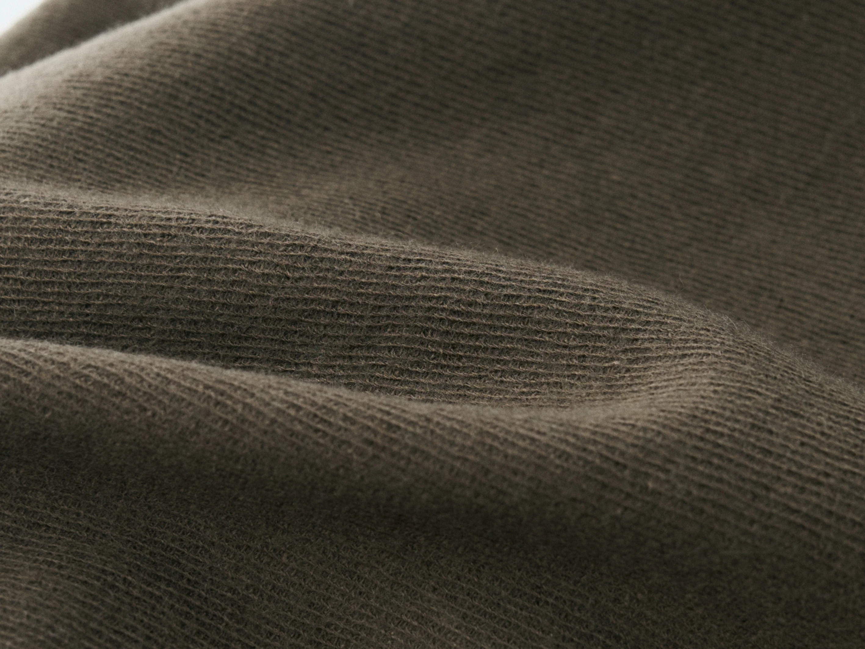 Wide-label Wool Top - Image 9
