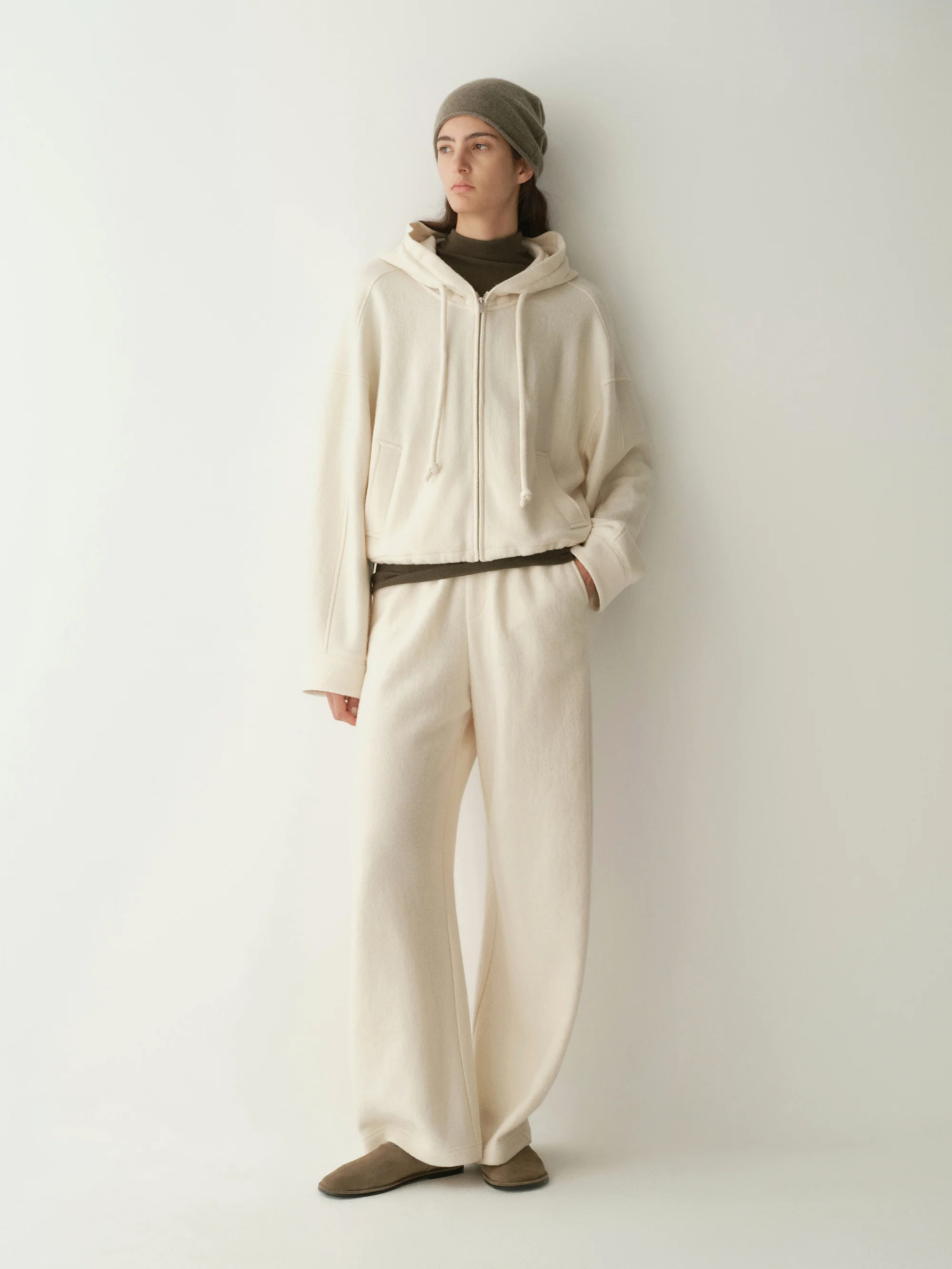 Drawsting Wool Hoodie - Image 11