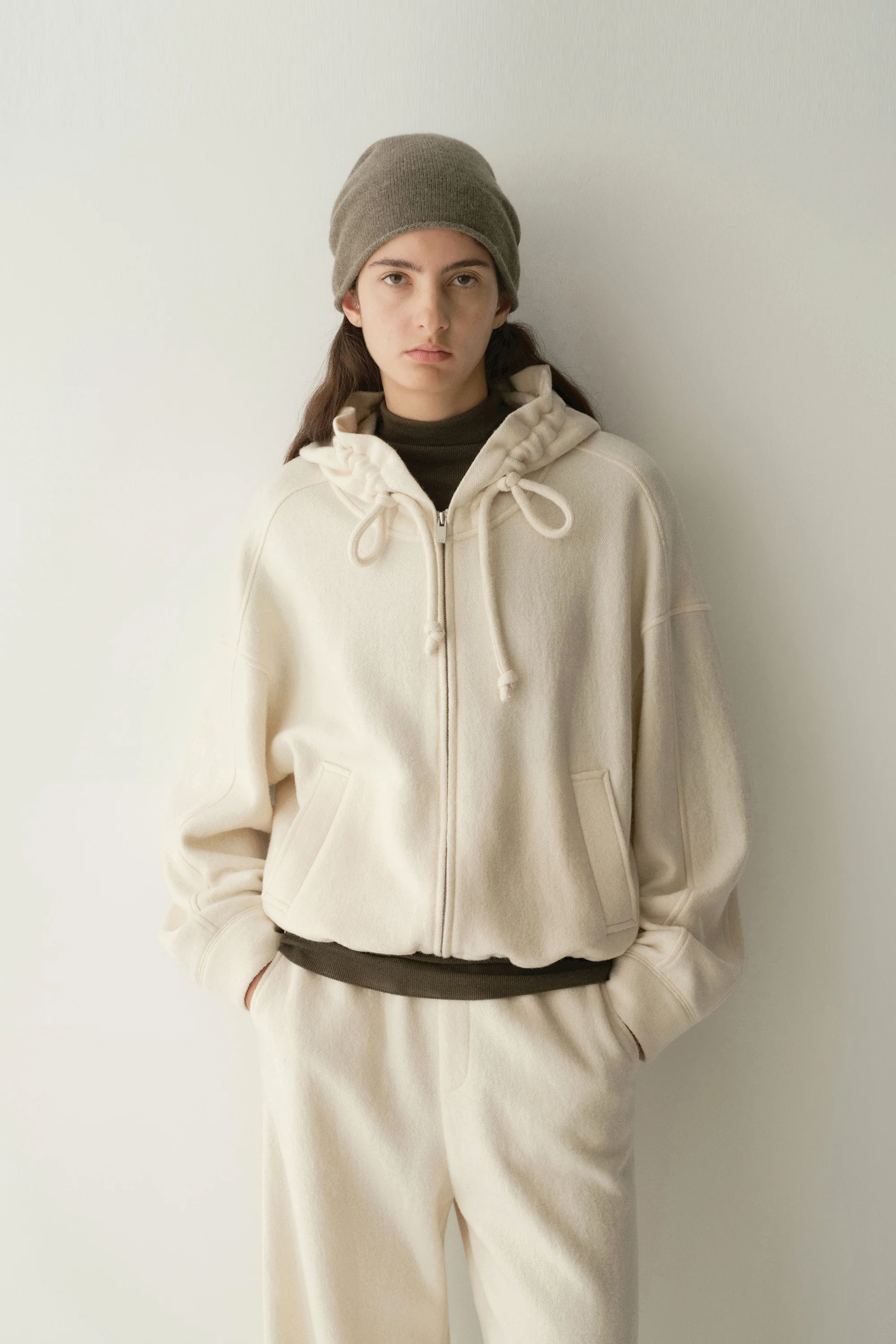 Drawsting Wool Hoodie - Image 3