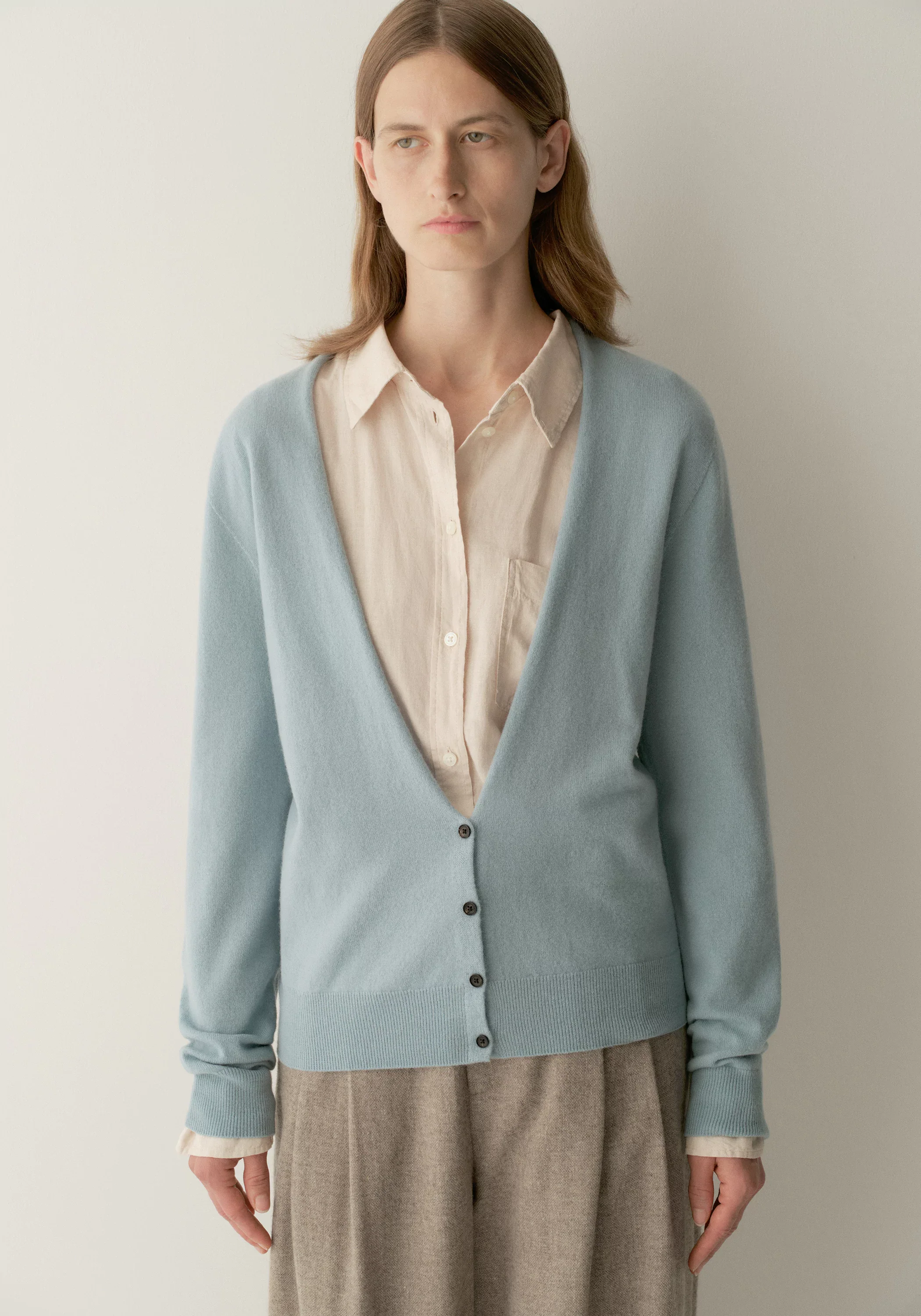 Merino Wool V-neck Seamless Cardigan - Image 11
