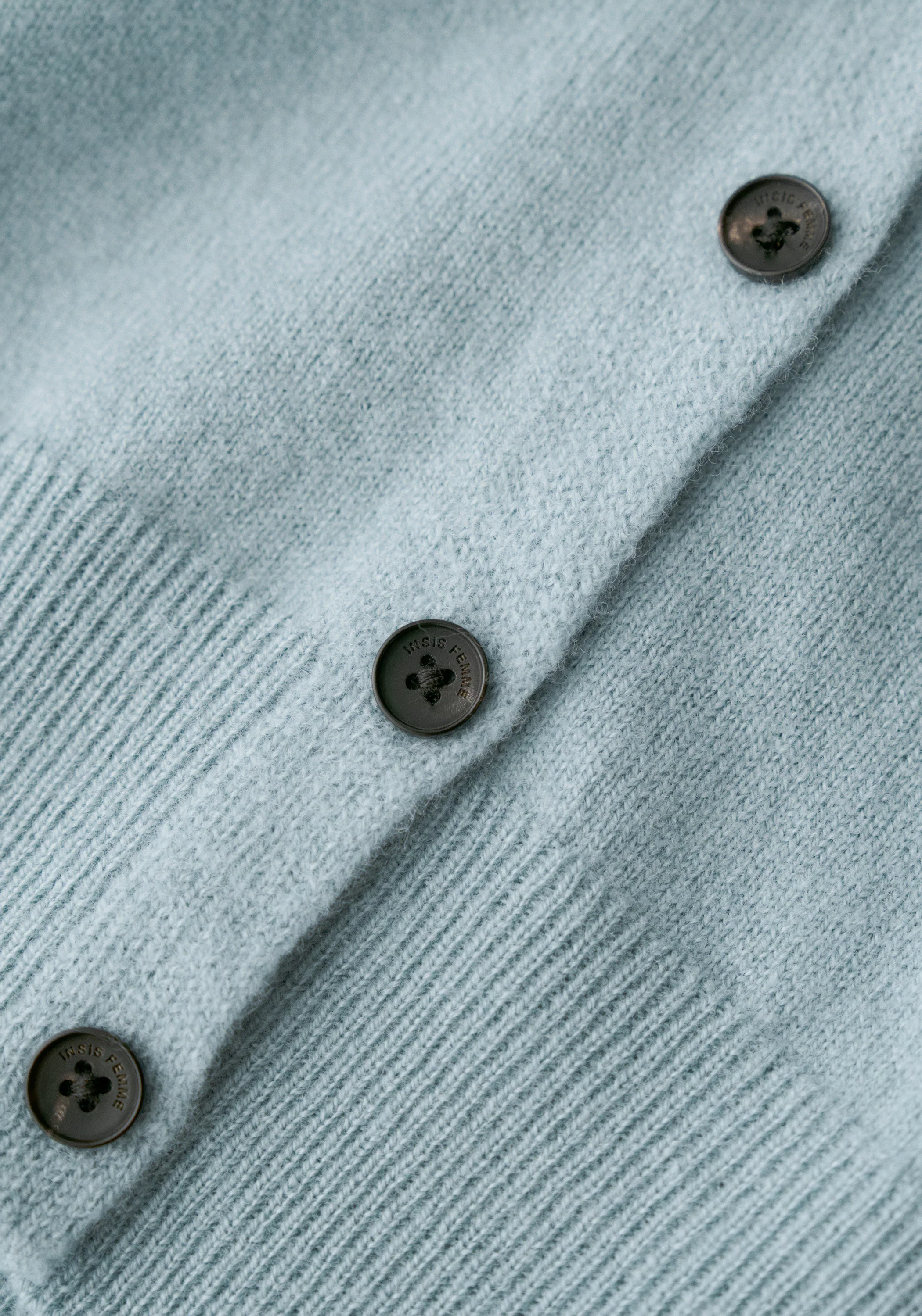 Merino Wool V-neck Seamless Cardigan - Image 15