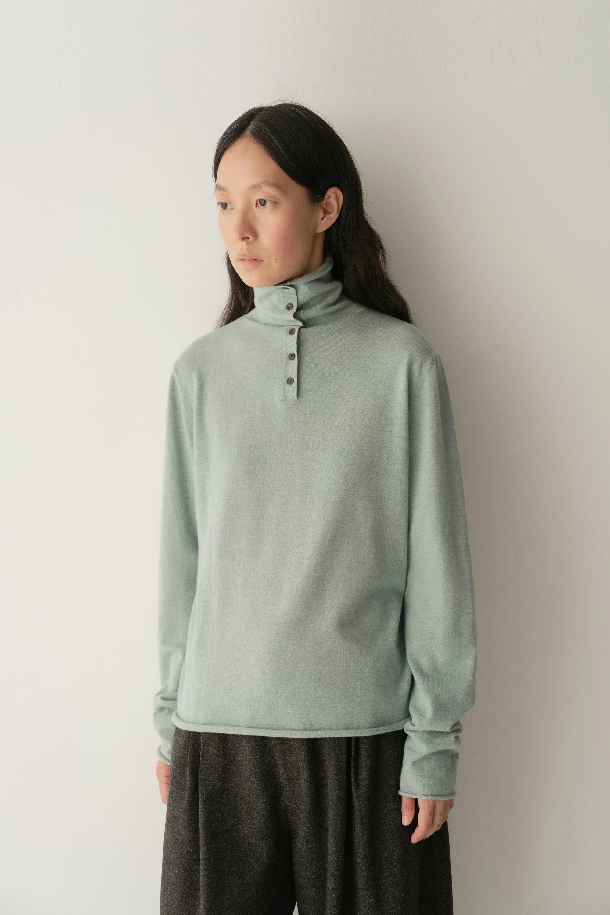 Merino Wool Two-way Collar Top