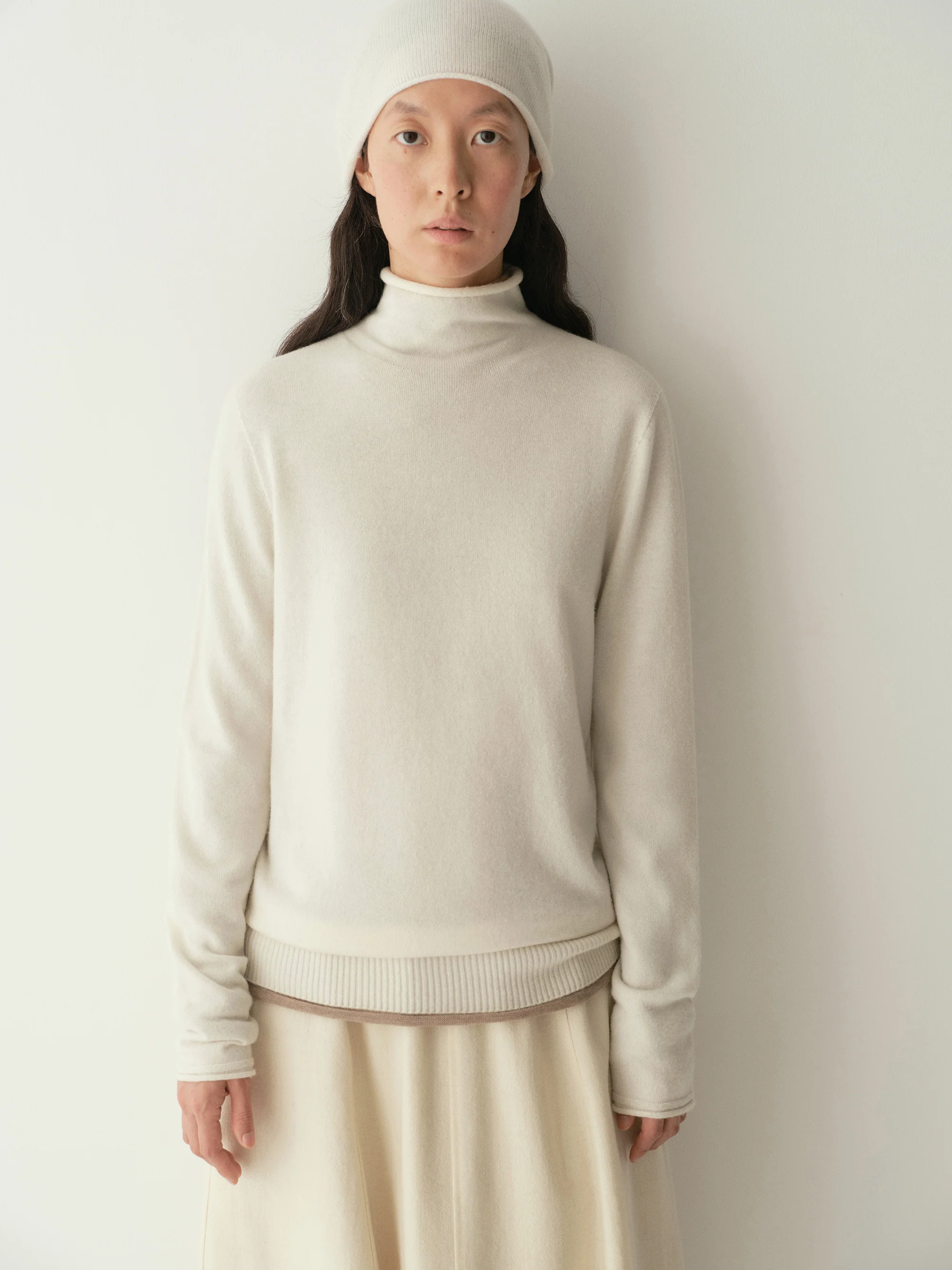 Wool Cashmere Seamless Top - Image 15