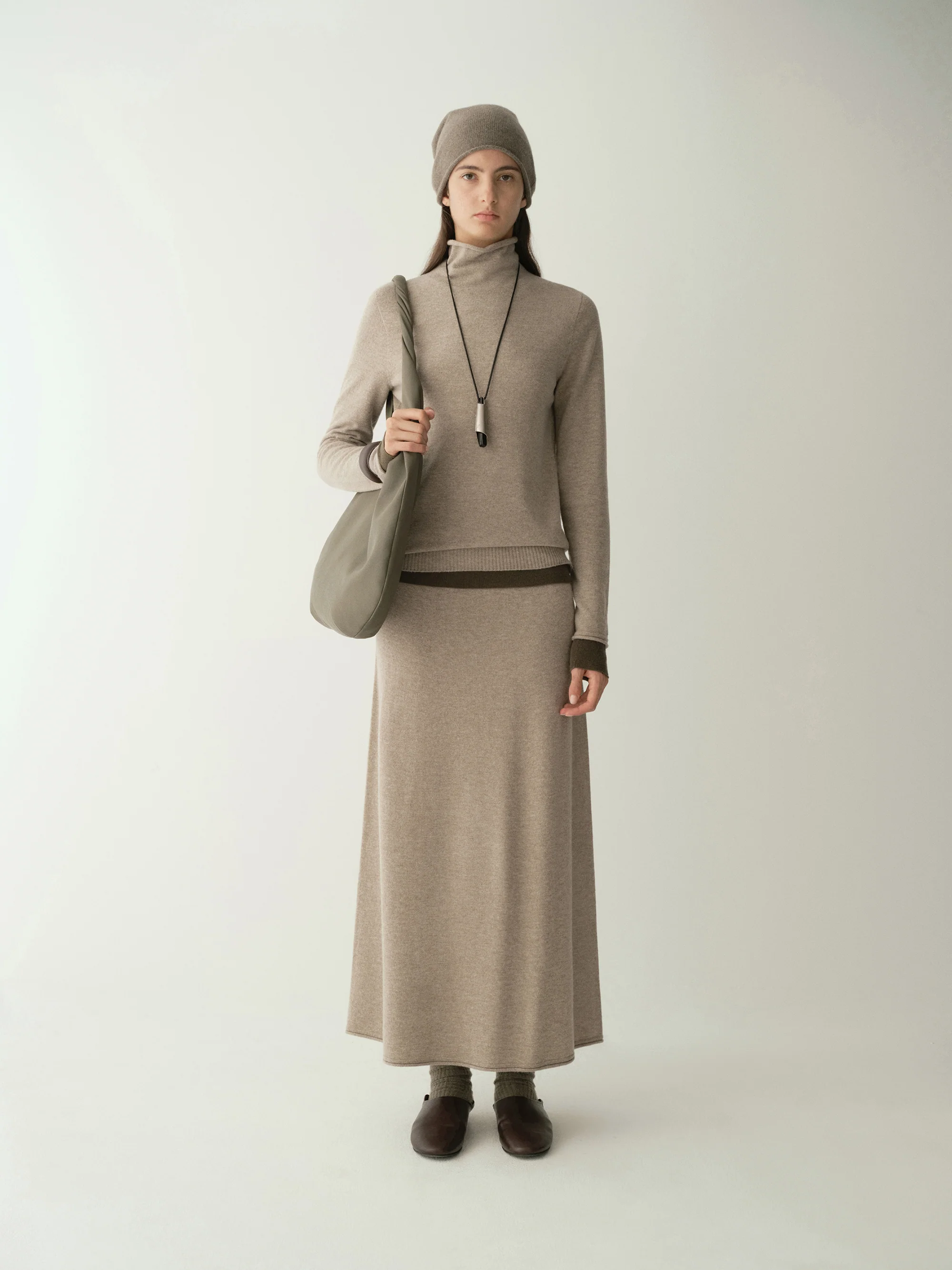 Wool Cashmere Seamless Top - Image 16
