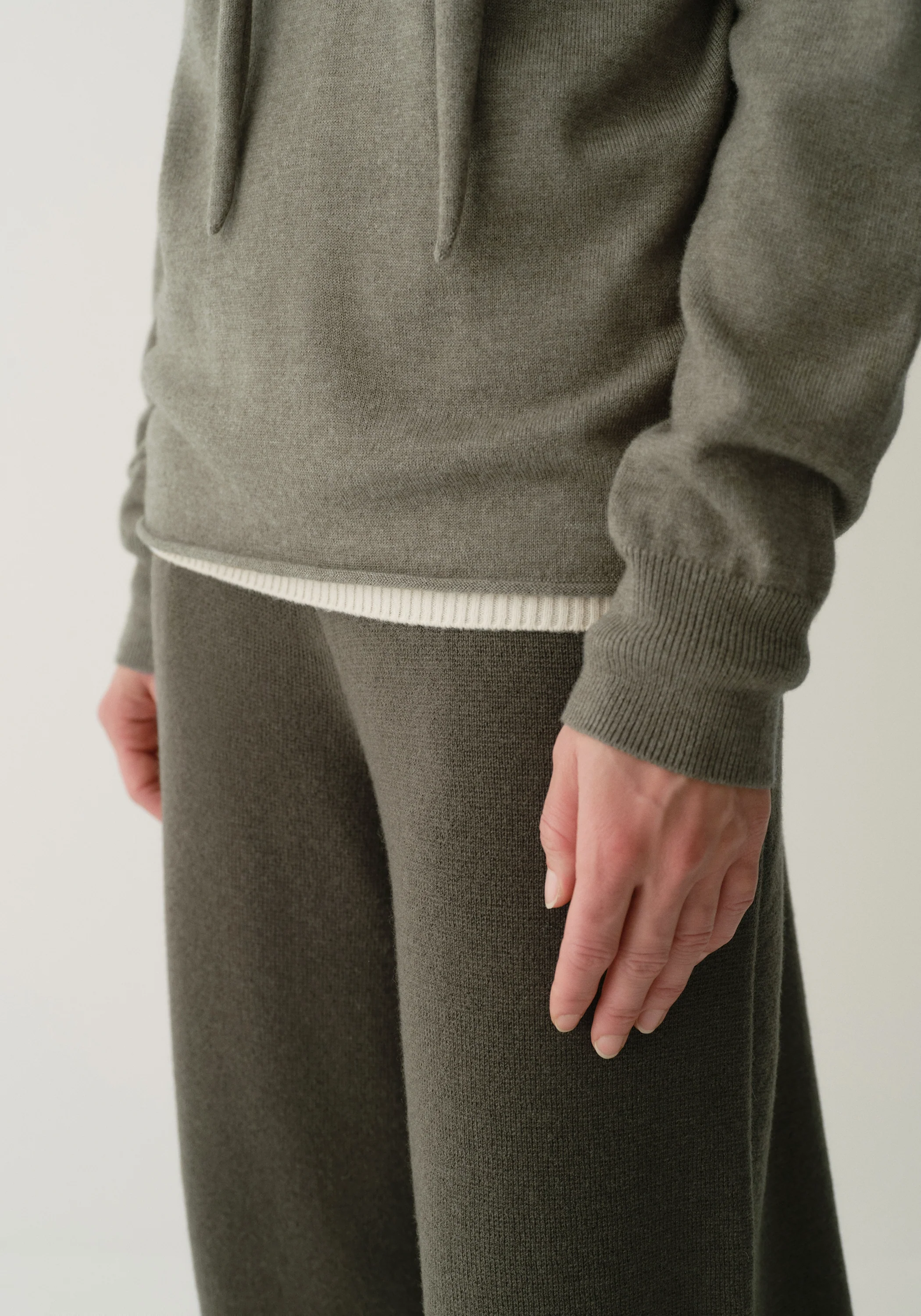 Collar Tie Knitted Pullover - Image 13