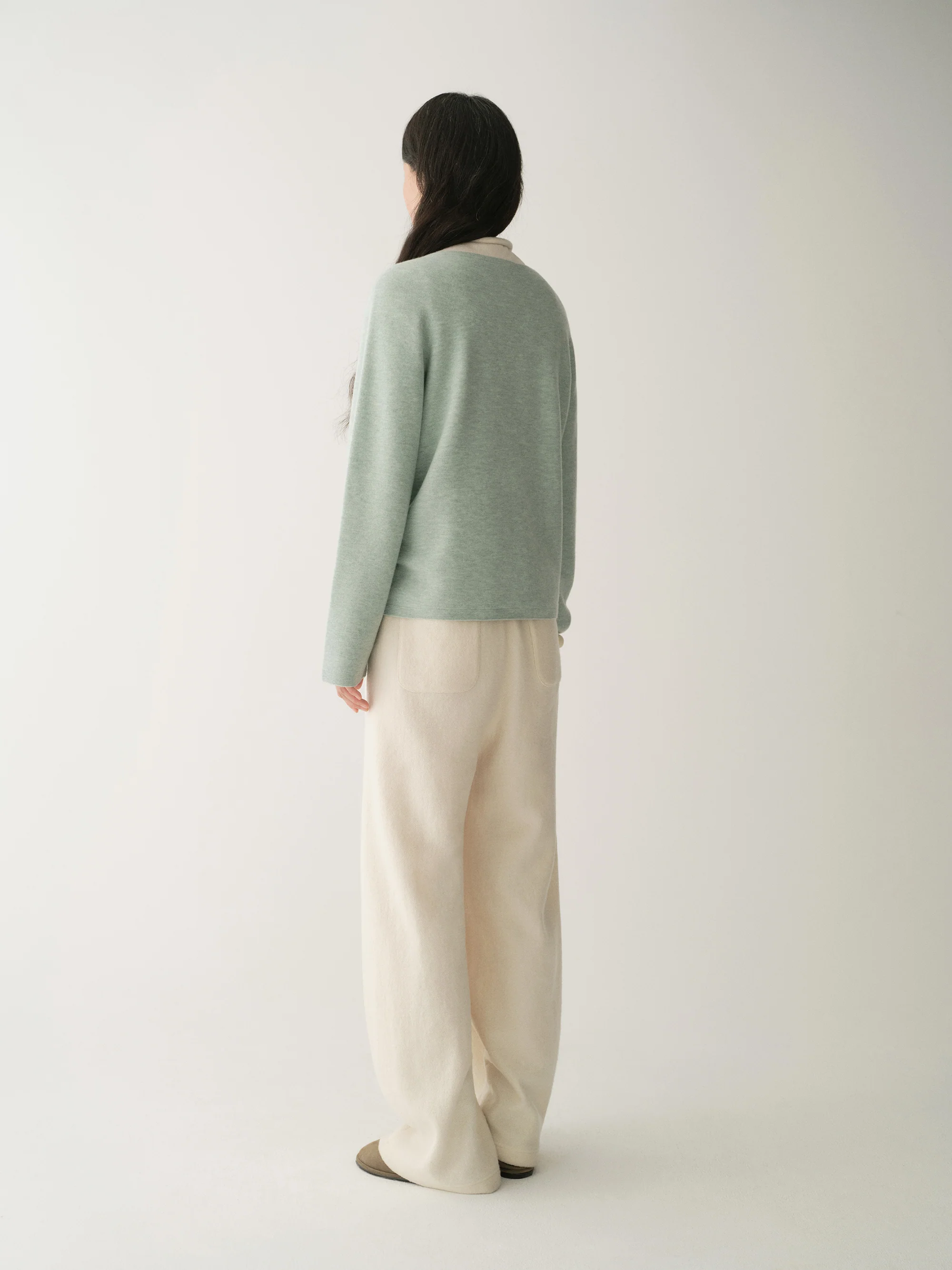 Merino Wool Seamless Pullover - Image 13