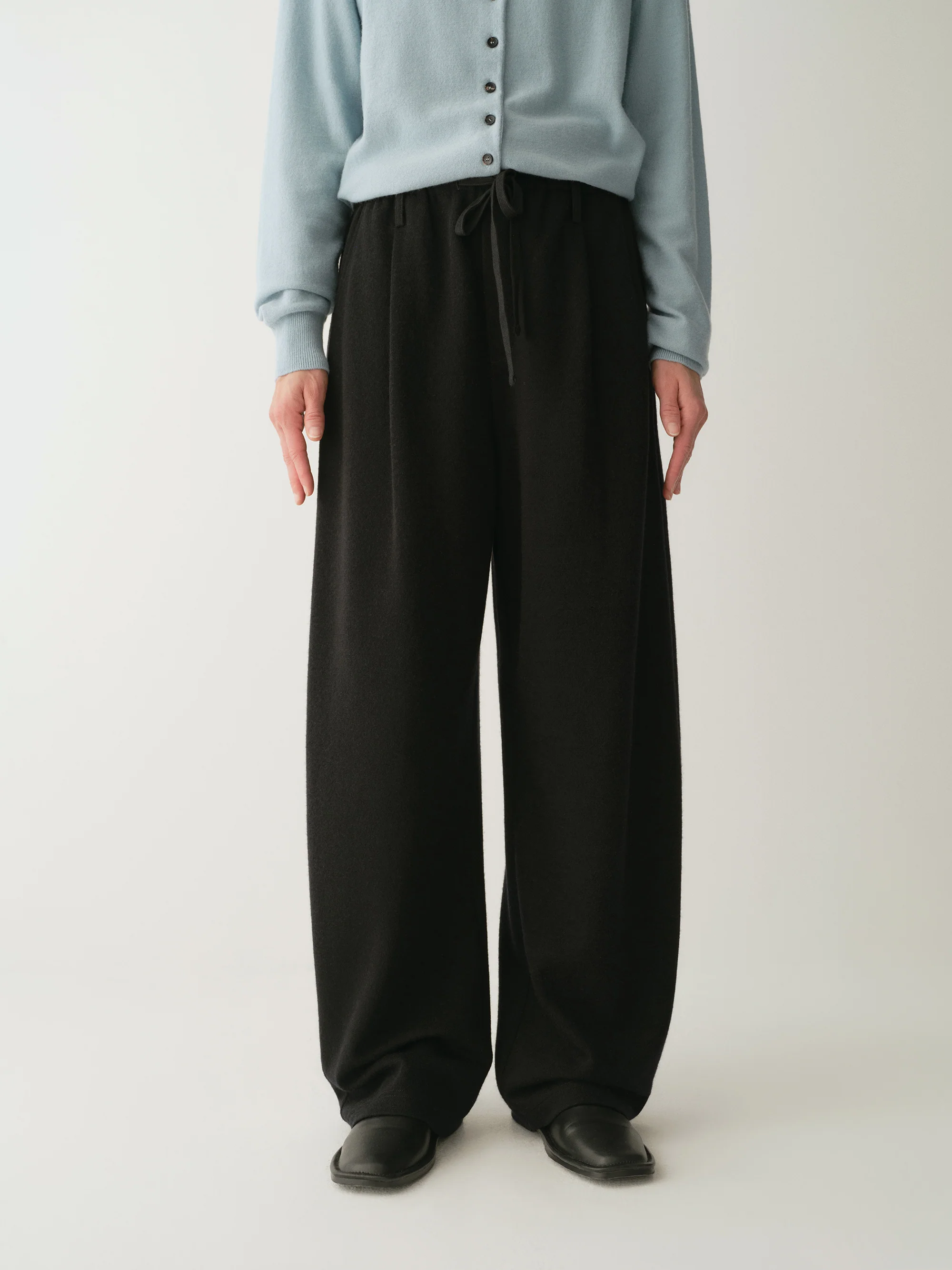 Elastic-waist Wool Knit Pants - Image 14