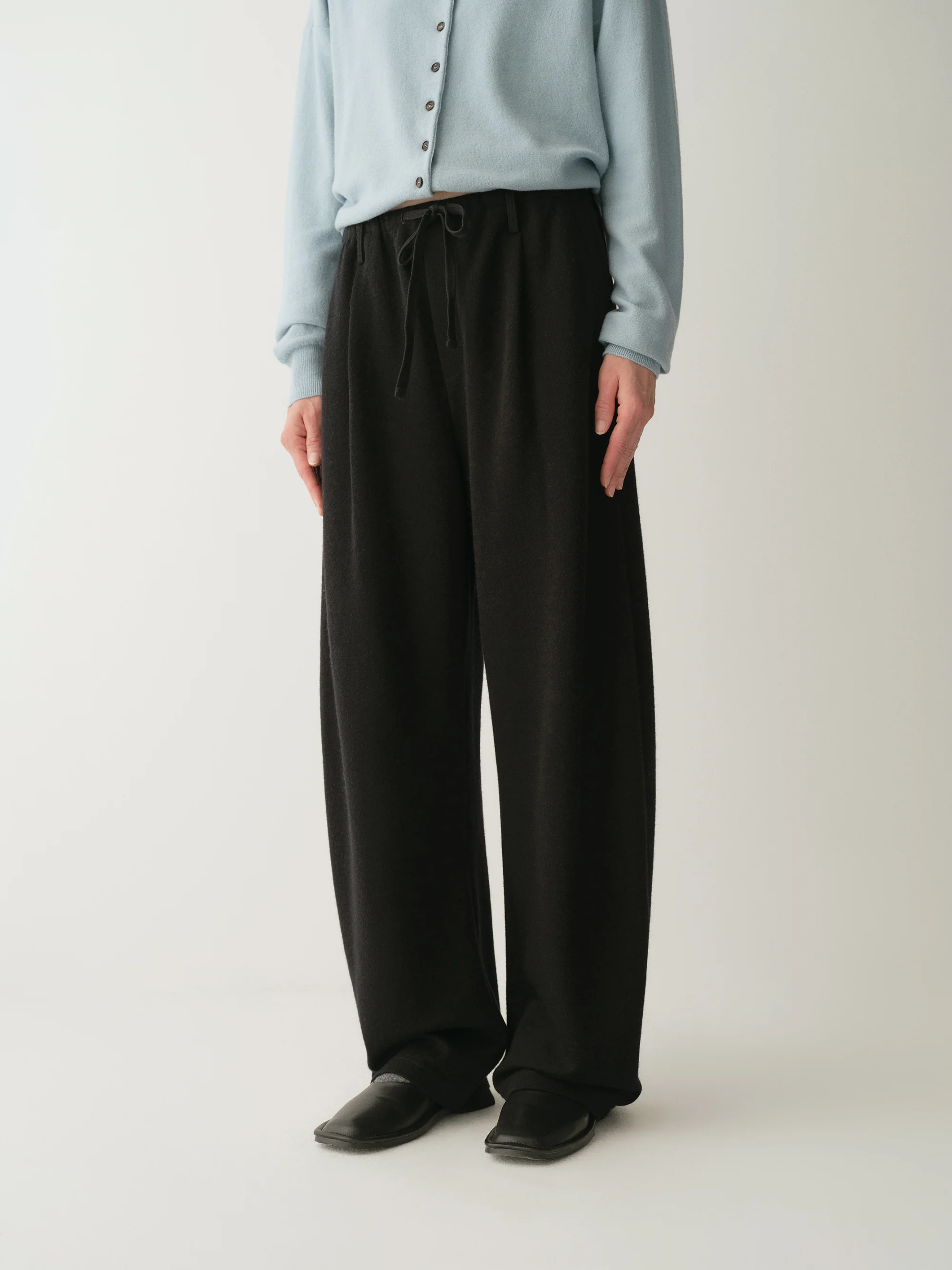 Elastic-waist Wool Knit Pants - Image 15