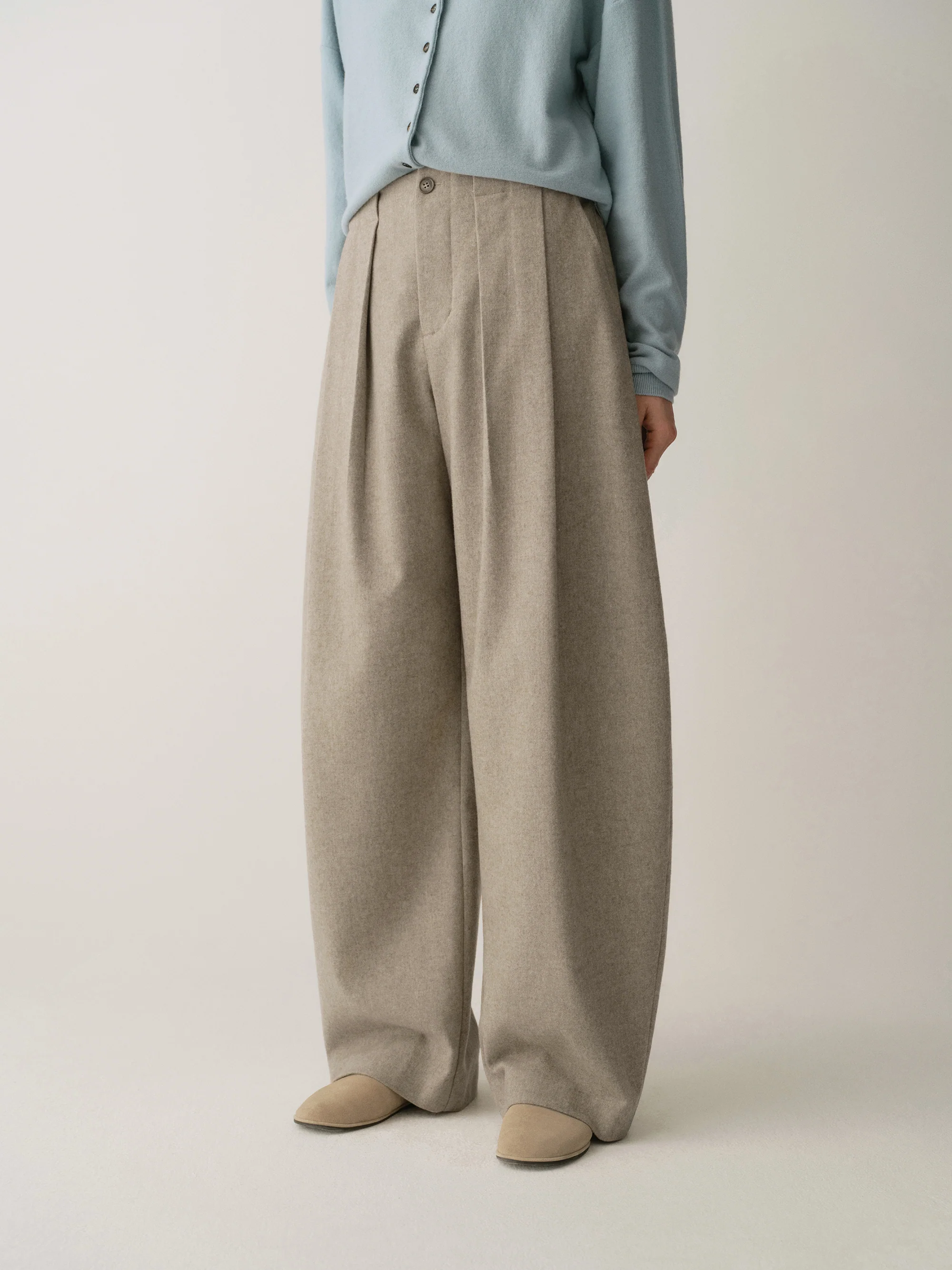 Cocoon Pleat Pants - Image 10
