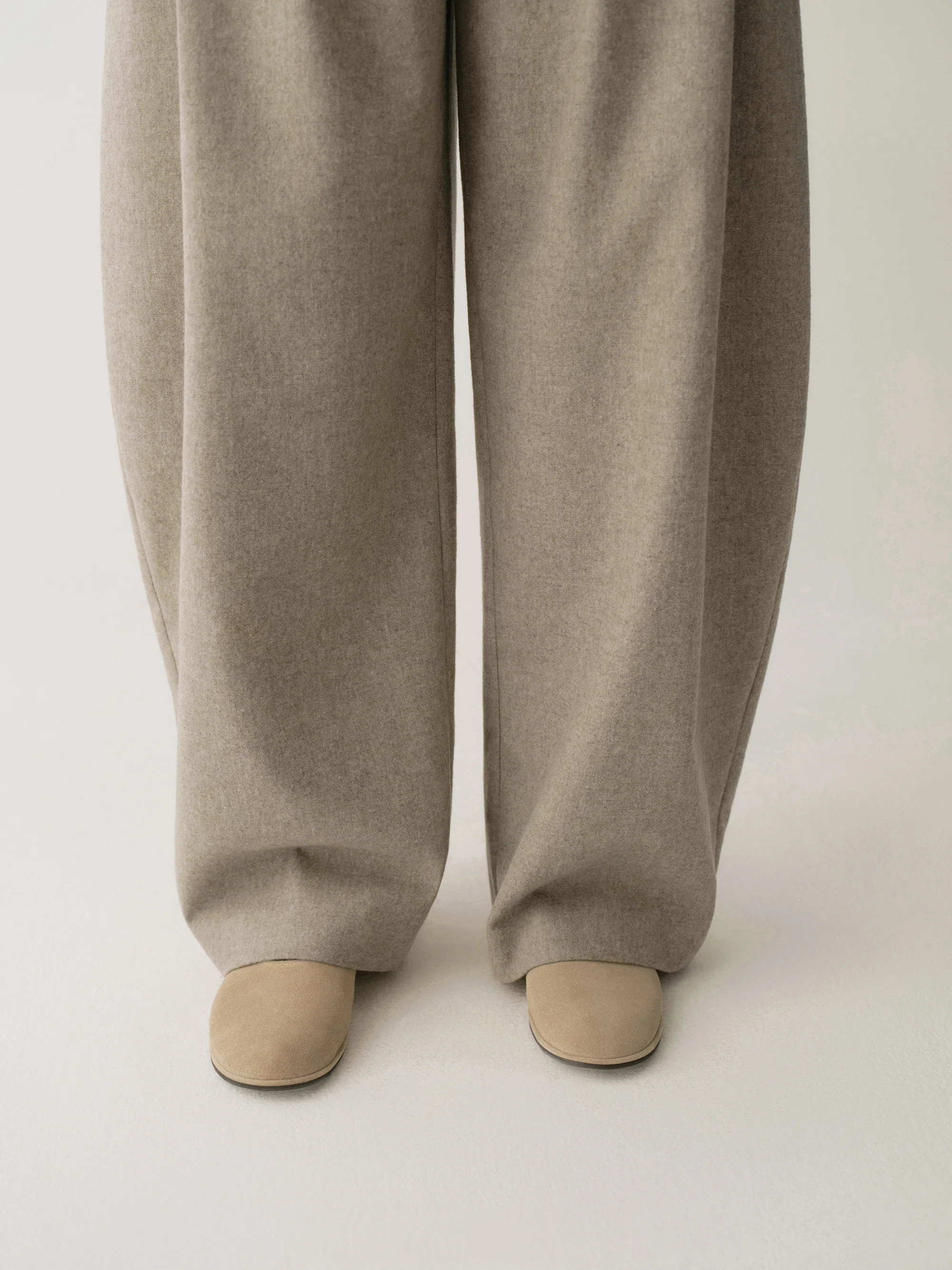 Cocoon Pleat Pants - Image 14