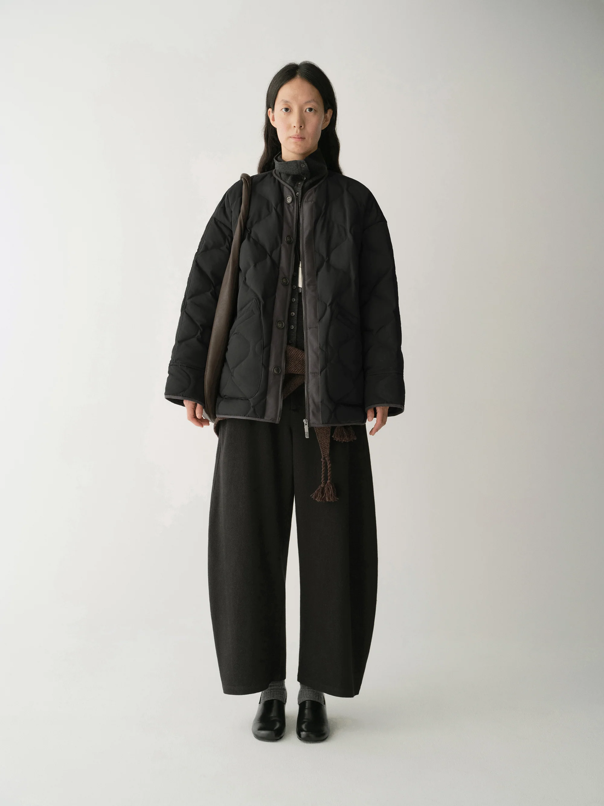Double-buckle Cropped Pants - Image 17