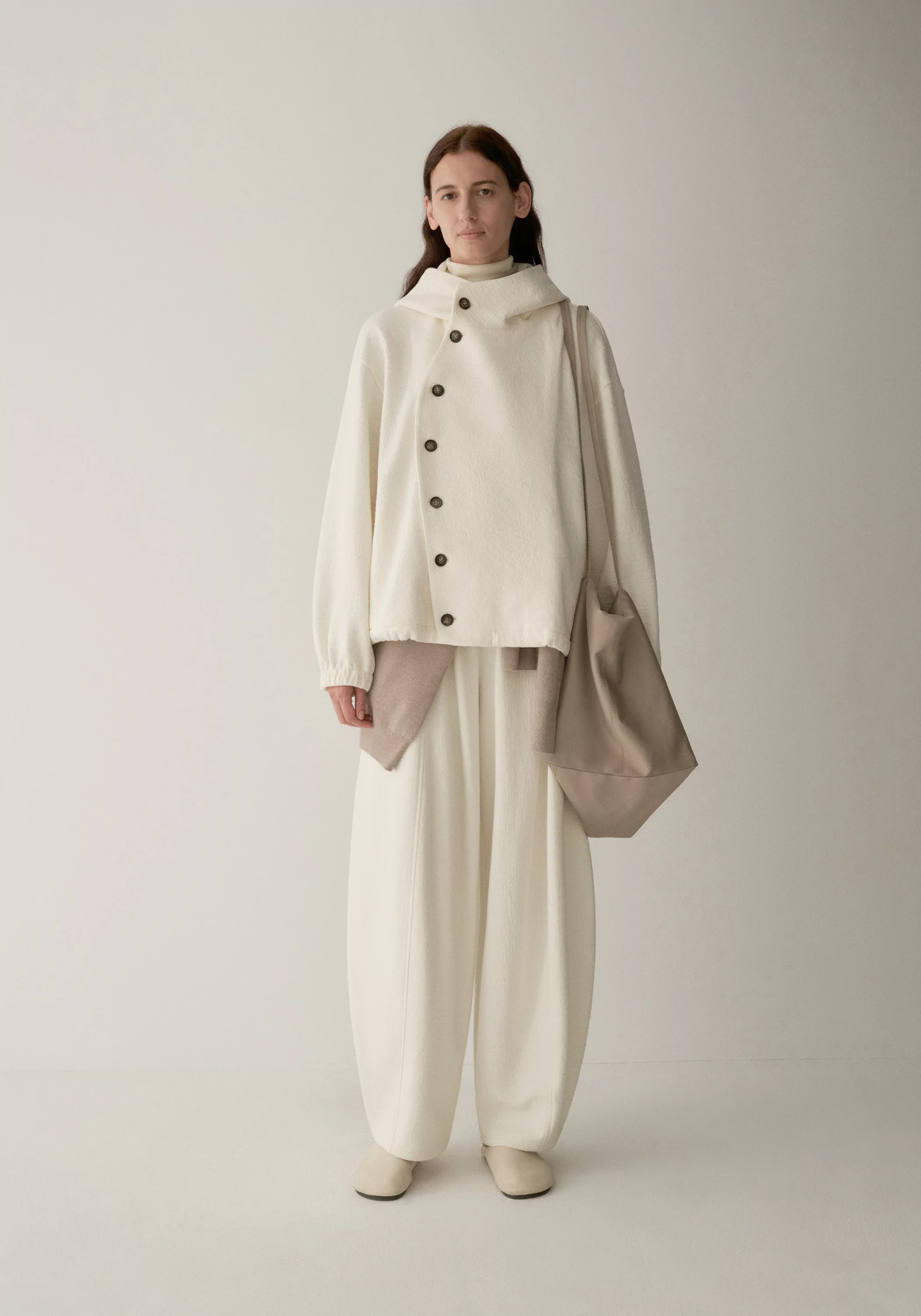 Elasticated Curved-leg Knit Pants - Image 10