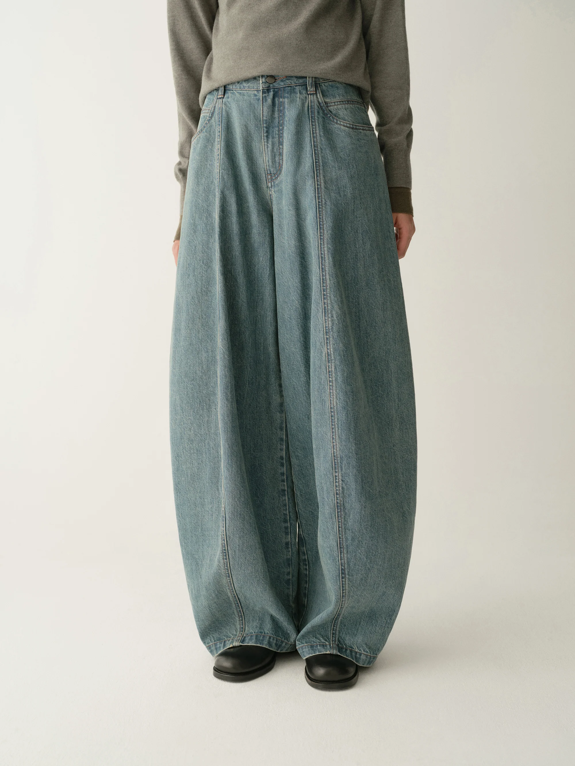 Retro Ballon Jeans - Image 15