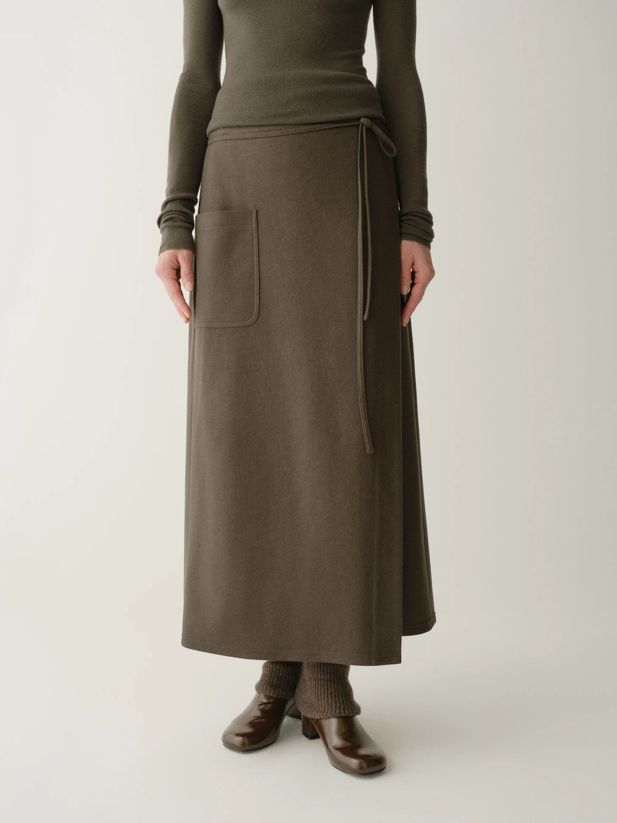 Wrap Straight Skirt with Tie - Image 11