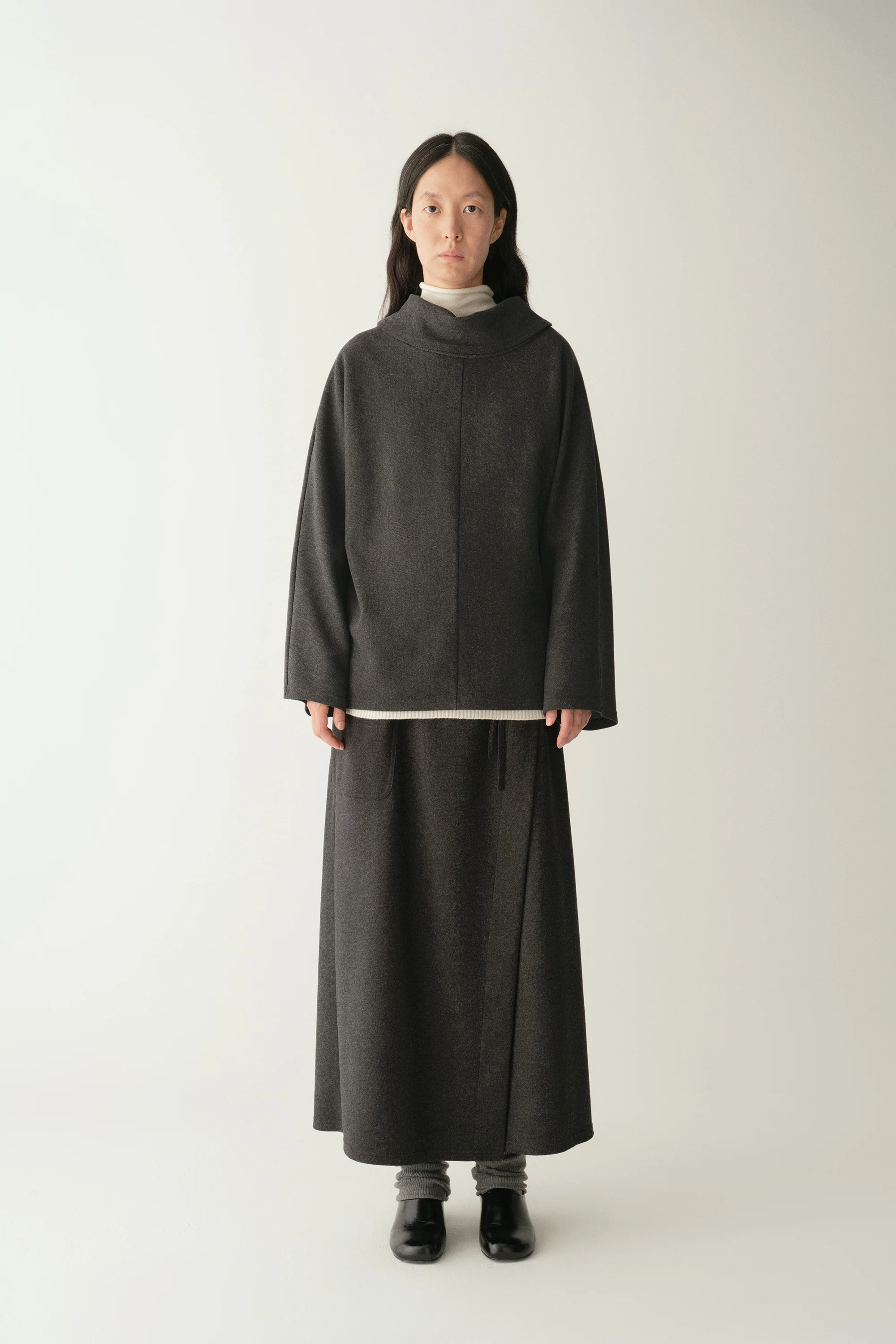 Wrap Straight Skirt with Tie - Image 3