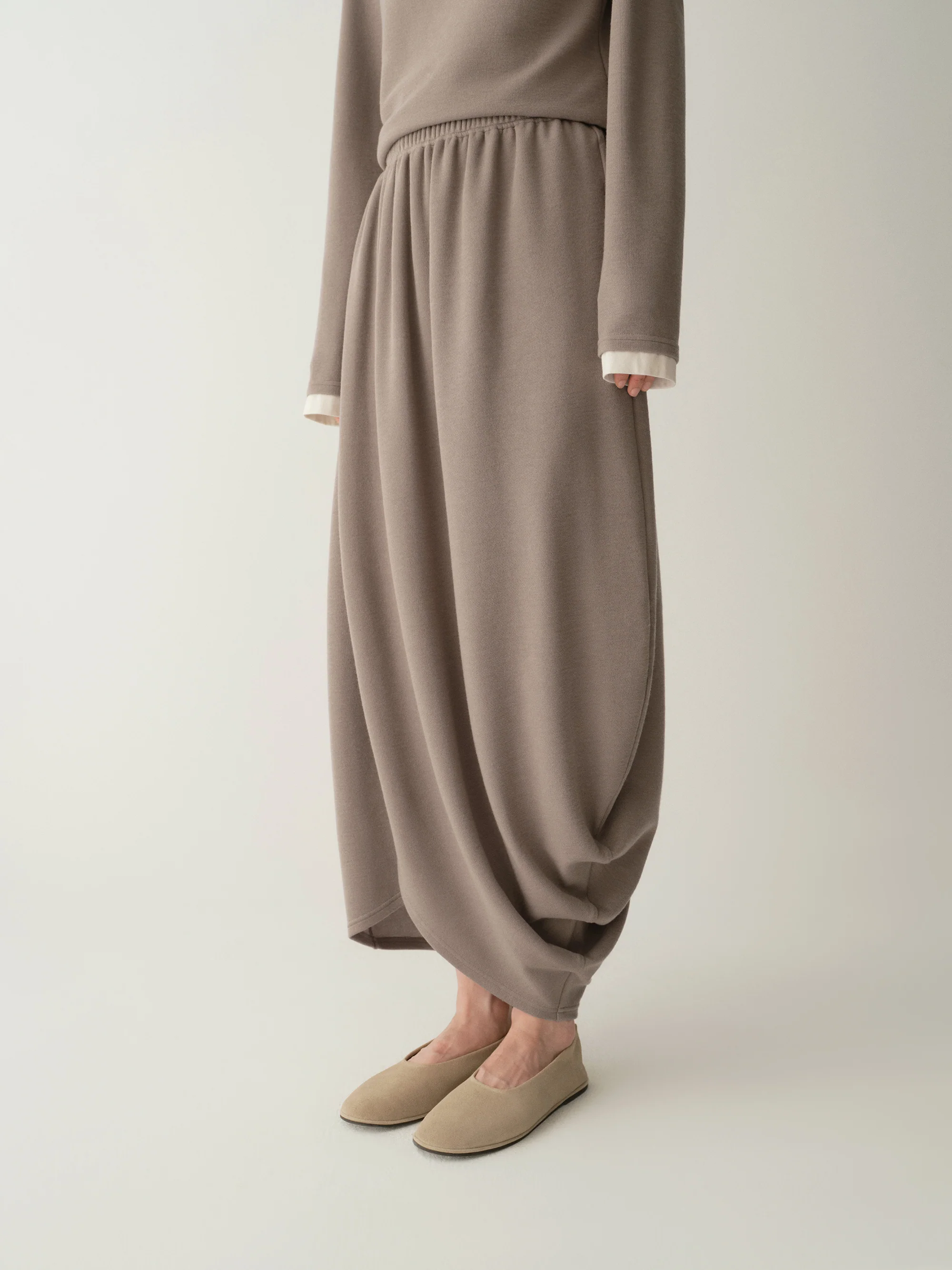 Tulip Wool Skirt - Image 11