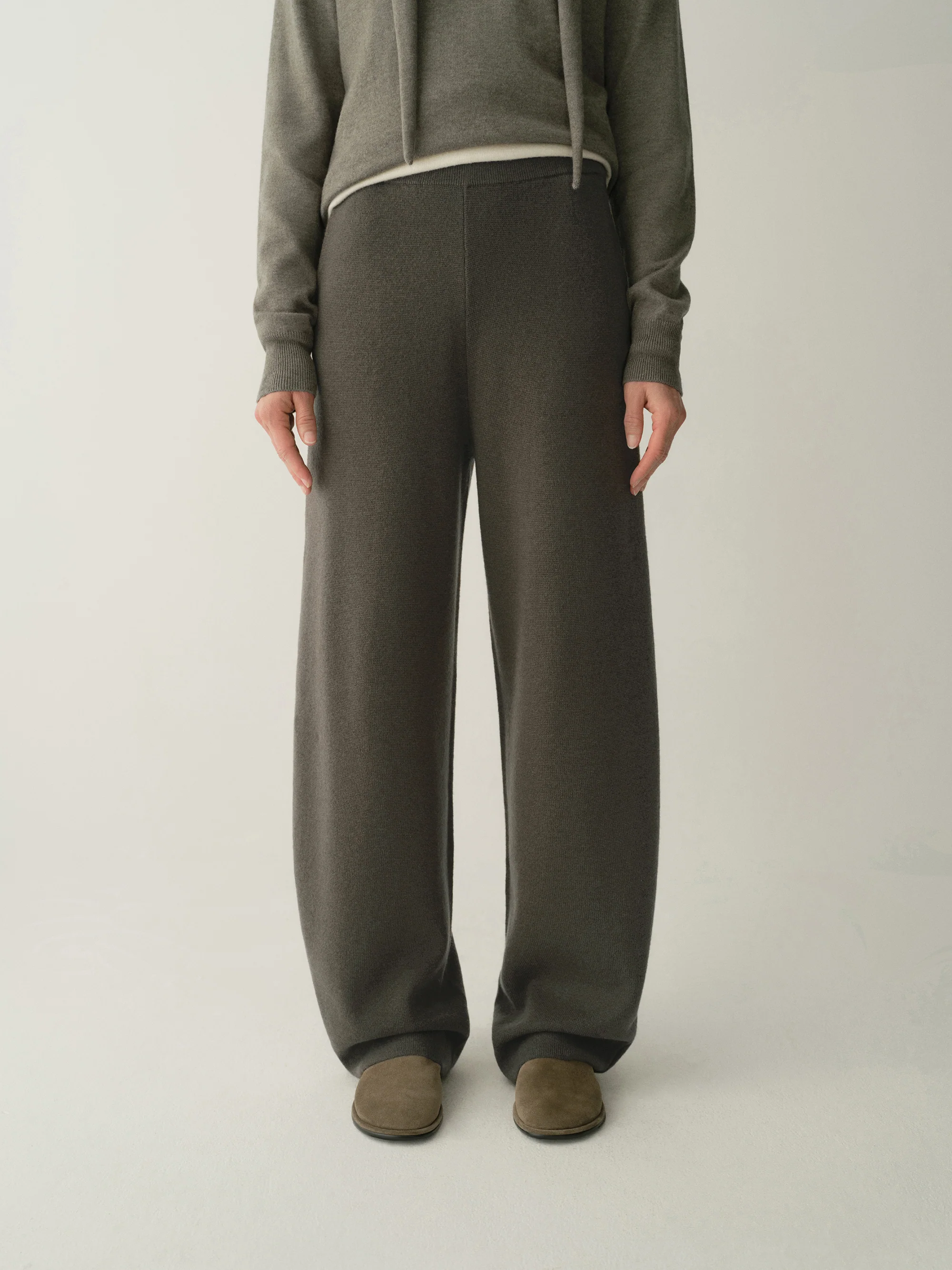 Merino Wool Knitted Pants - Image 13