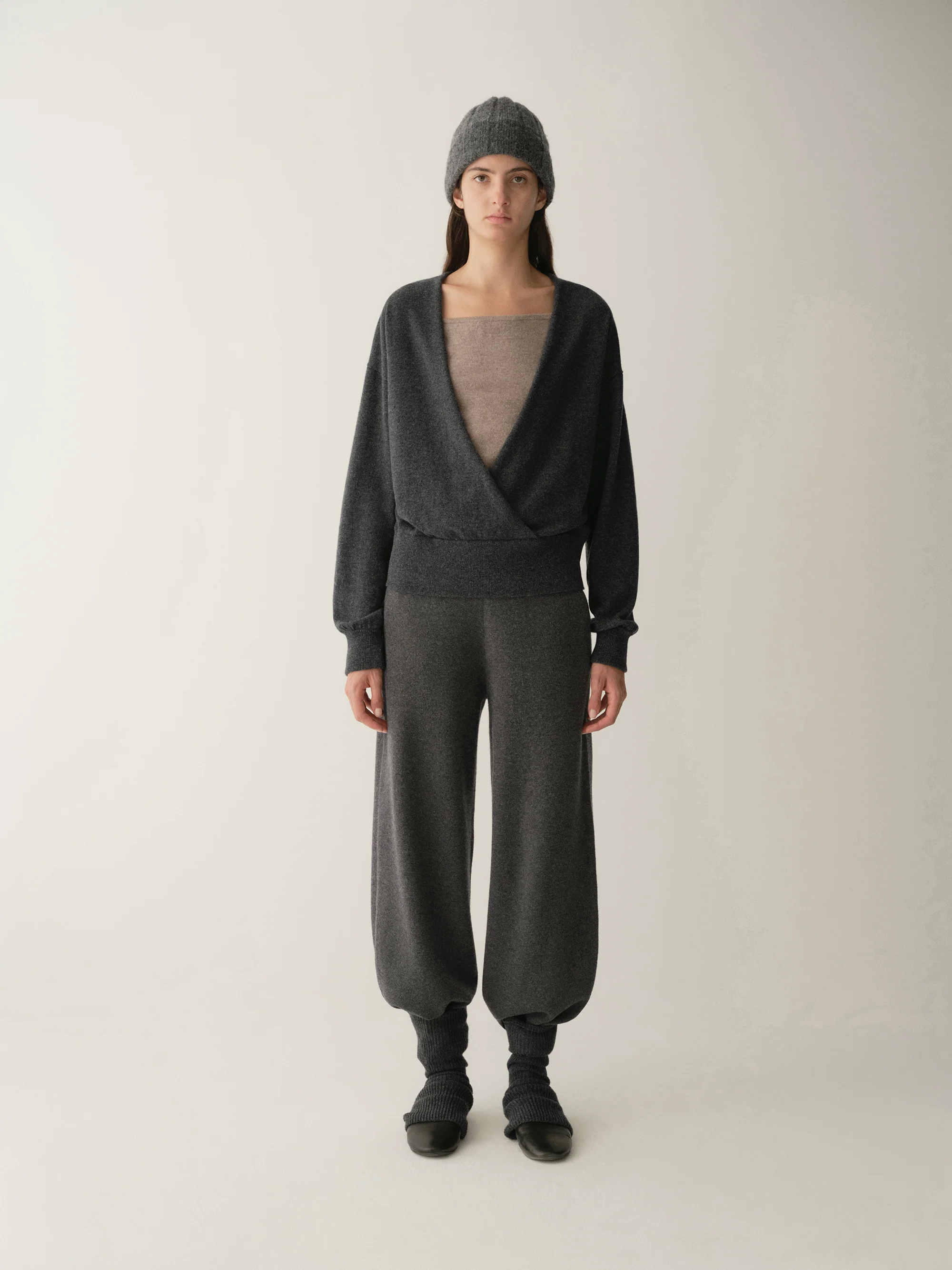 Merino Wool Knitted Pants - Image 15