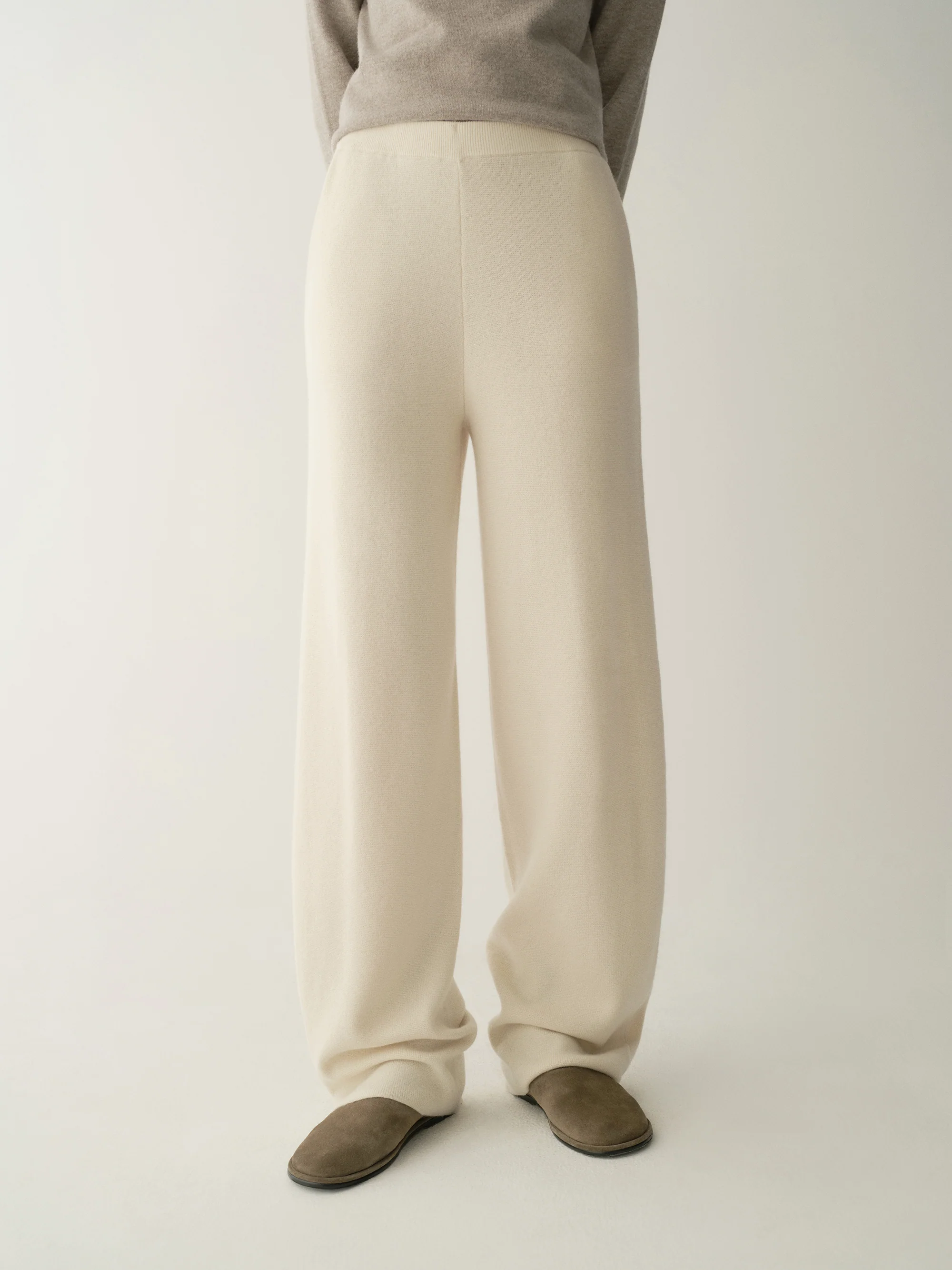 Merino Wool Knitted Pants - Image 9