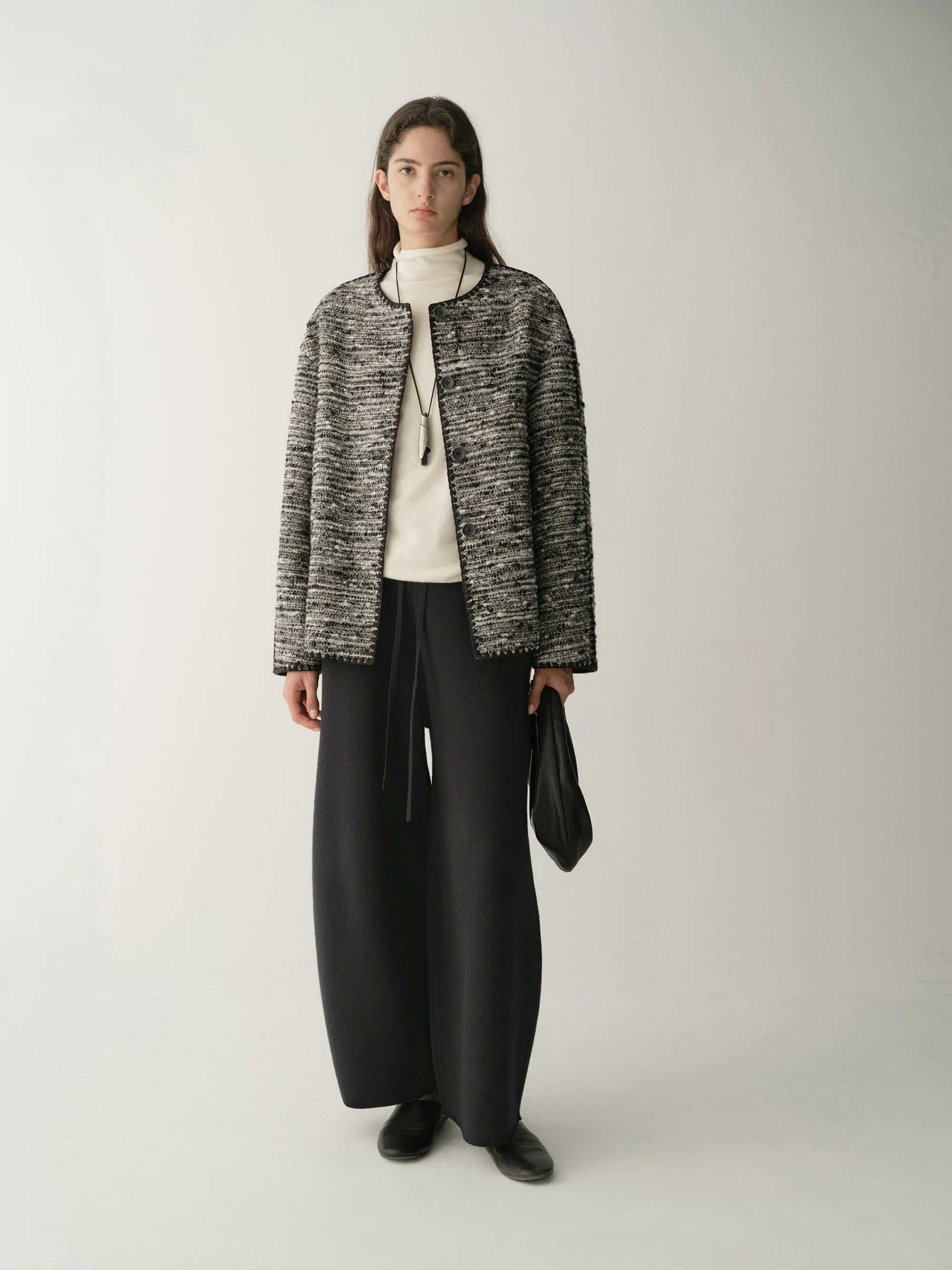 Short Embroidered Coat - Image 9