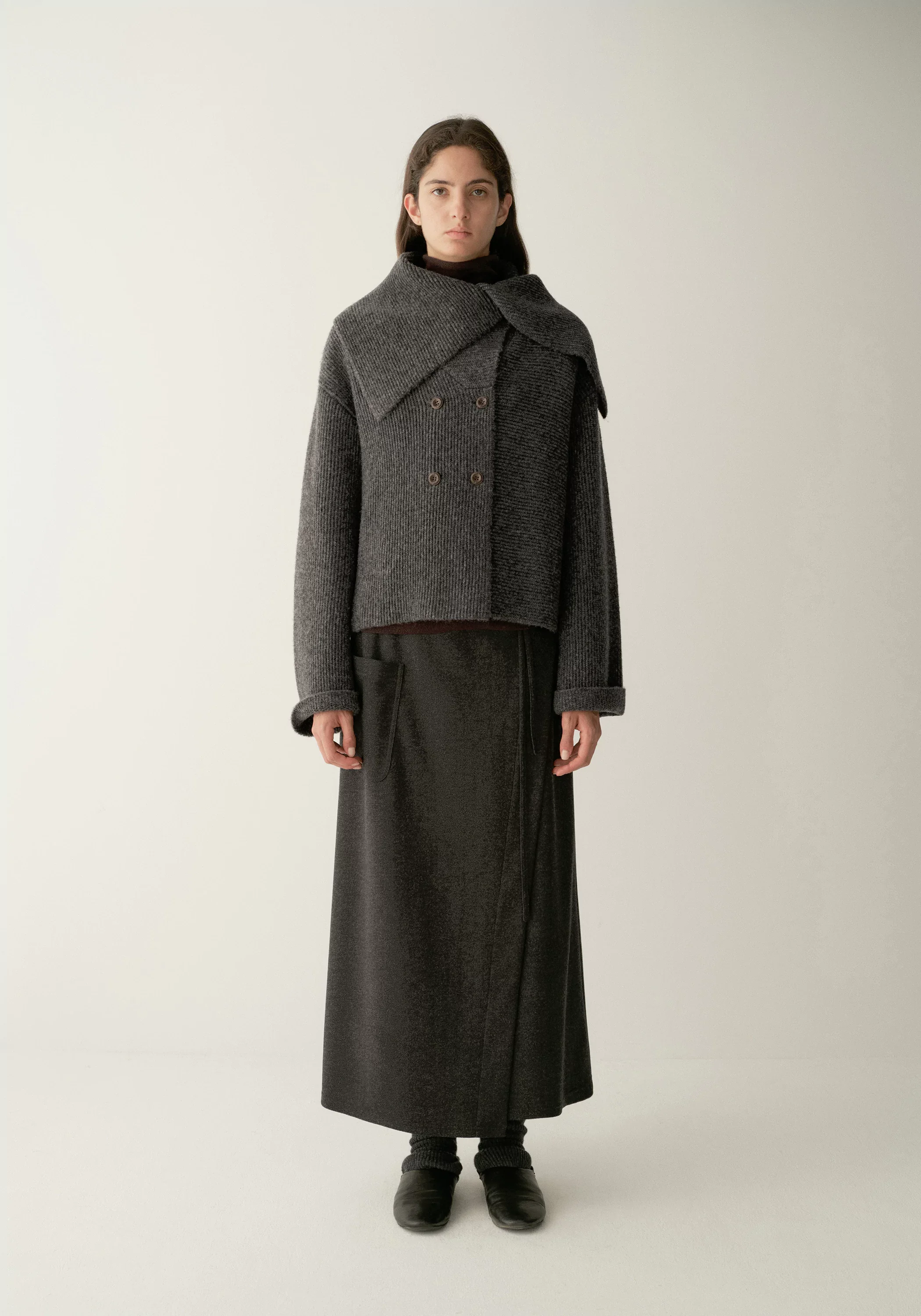 Shawl-collar Merino Wool Knit Cardigan - Image 18
