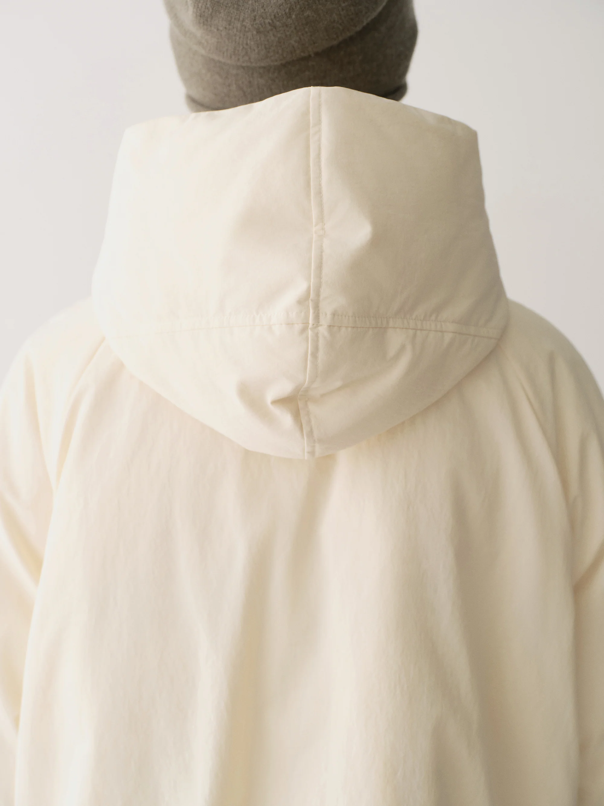 Bud-shaped Down Jacket - Image 15