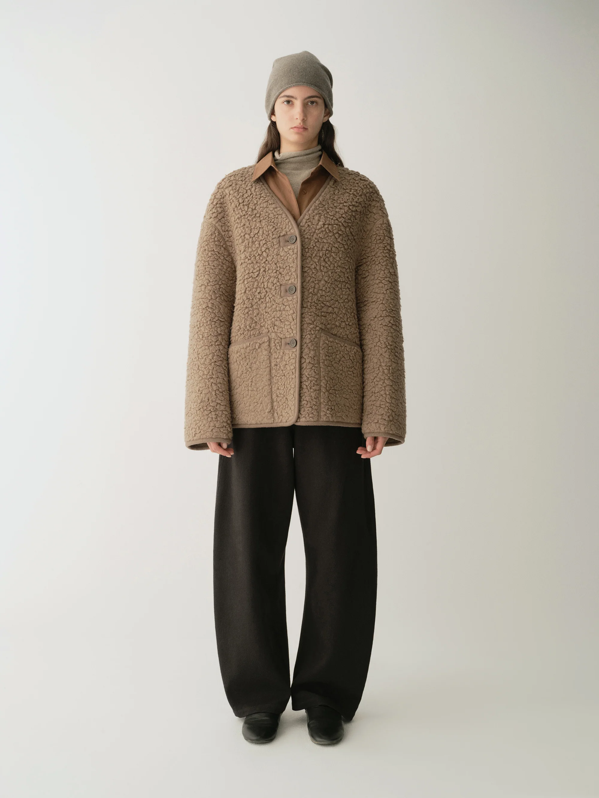 V-Neck Trimmed Wool  Jacket - Image 10