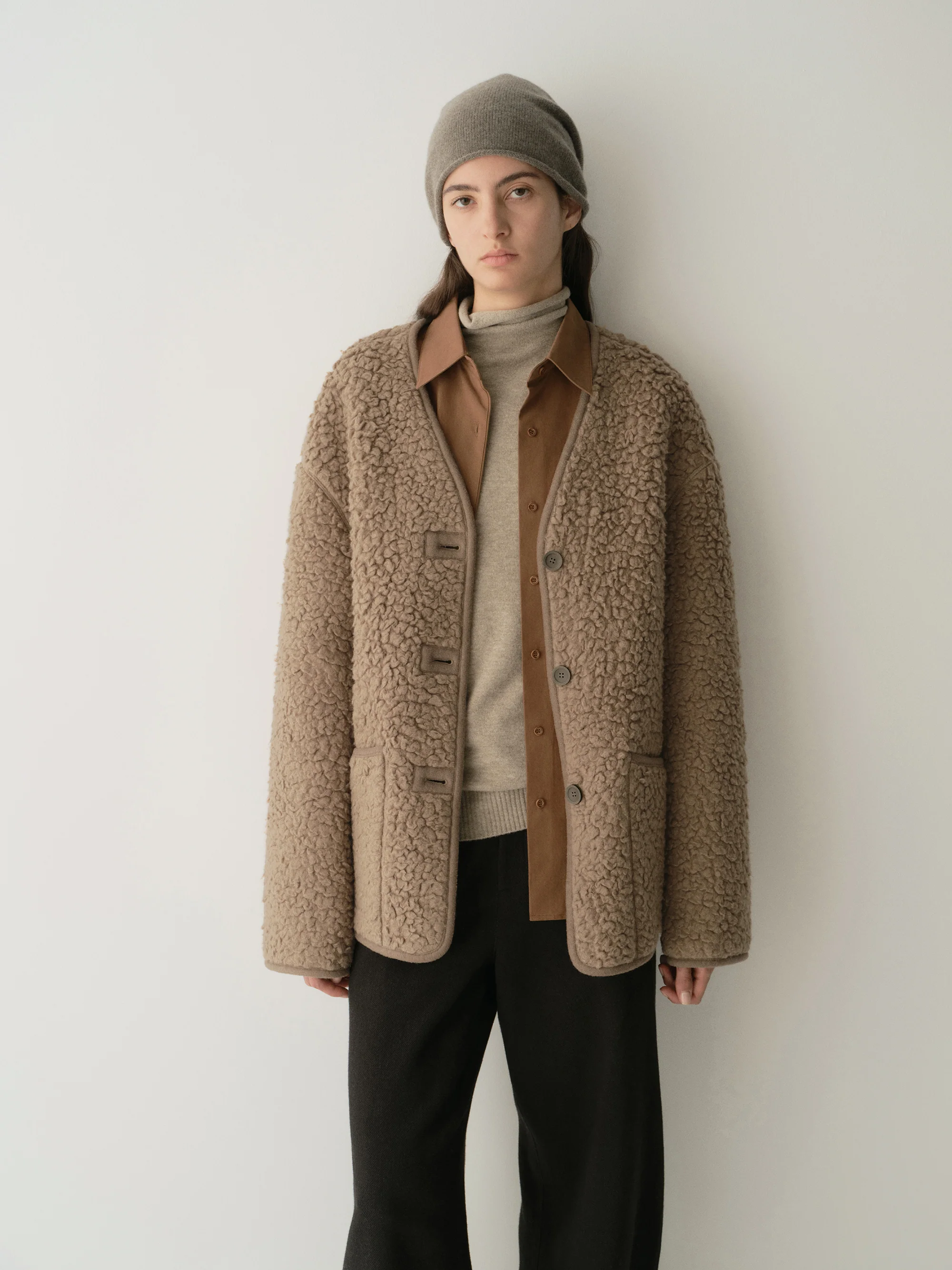 V-Neck Trimmed Wool  Jacket - Image 12