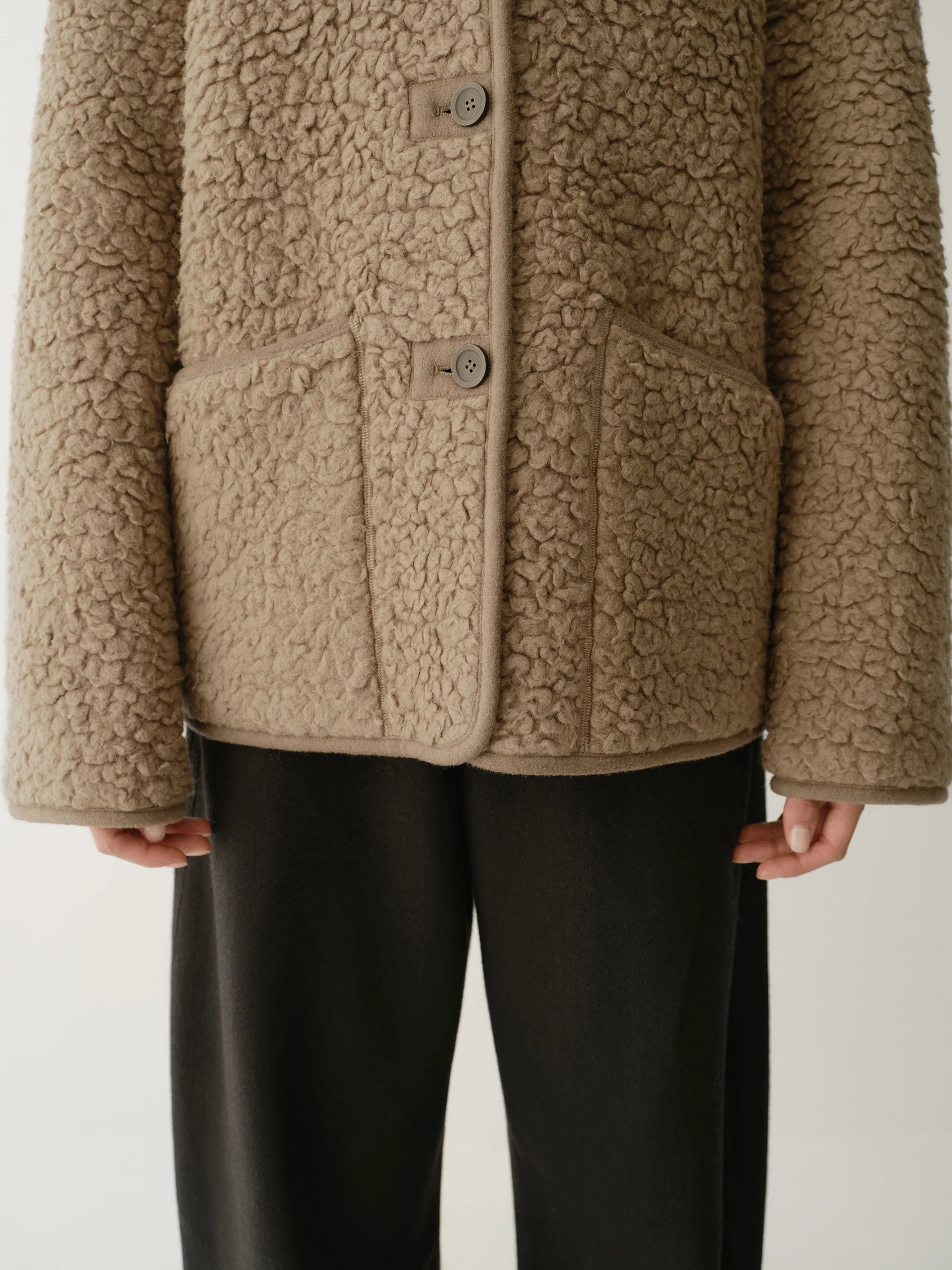 V-Neck Trimmed Wool  Jacket - Image 15