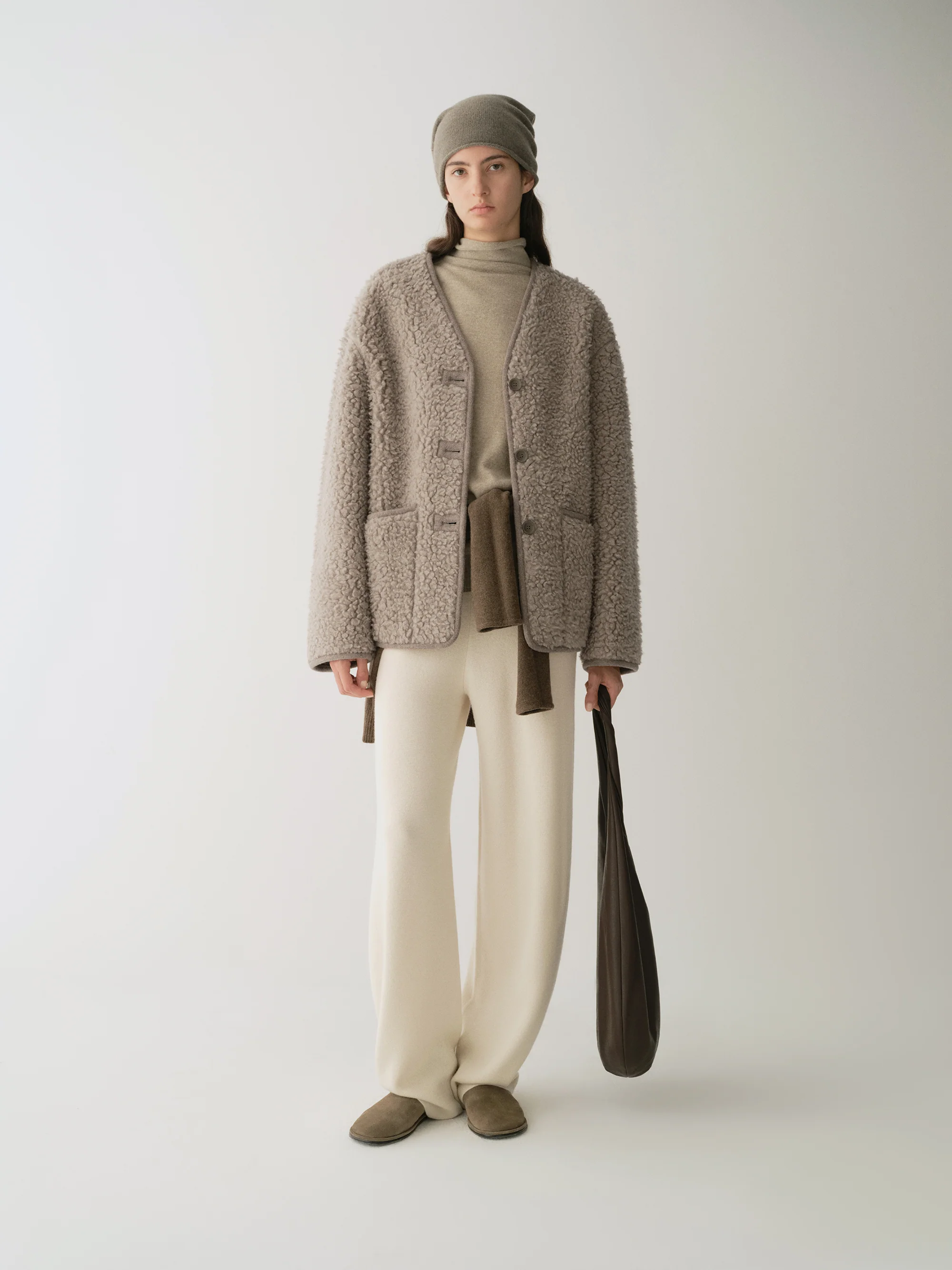 V-Neck Trimmed Wool  Jacket - Image 19