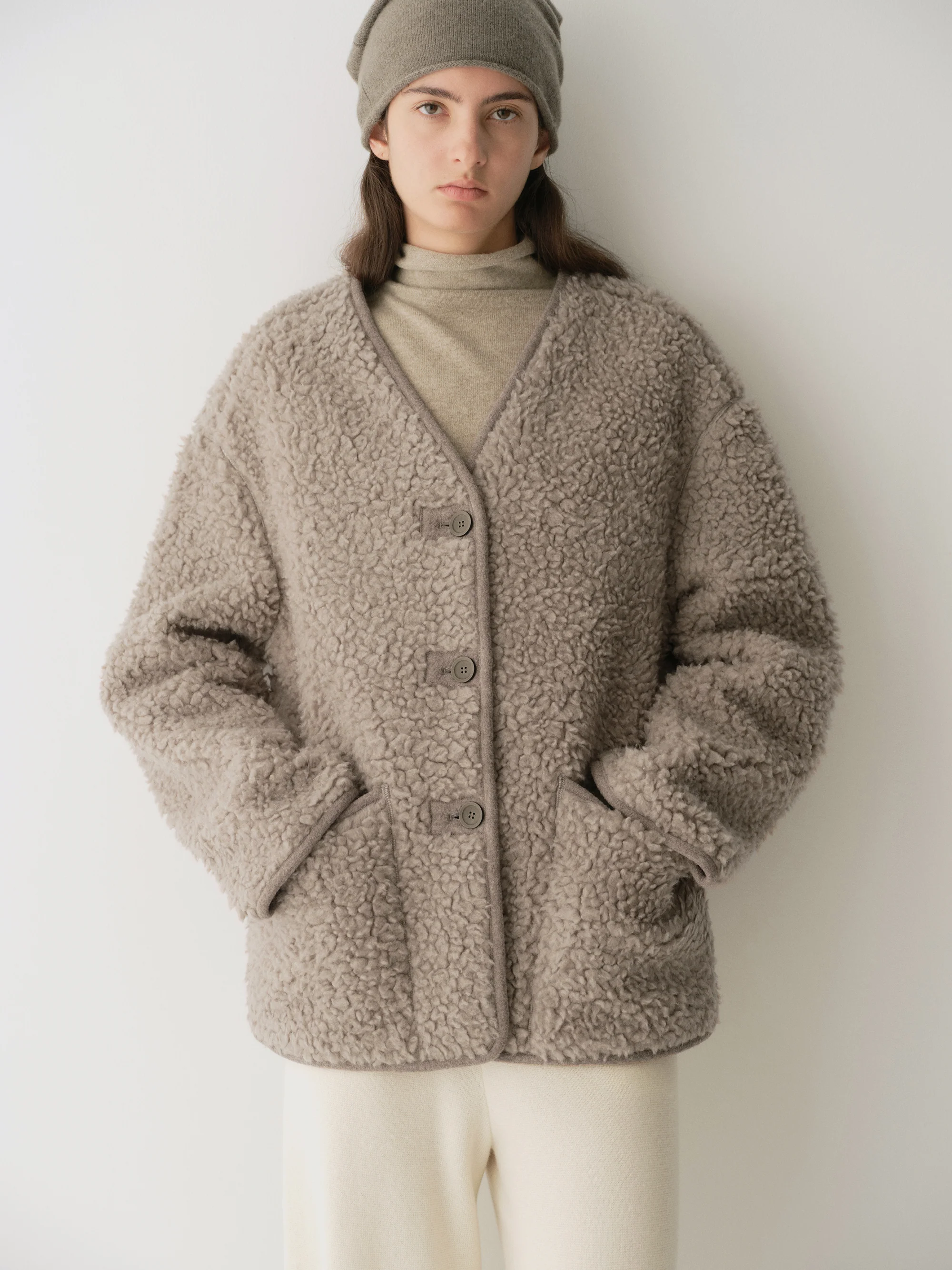 V-Neck Trimmed Wool  Jacket - Image 22