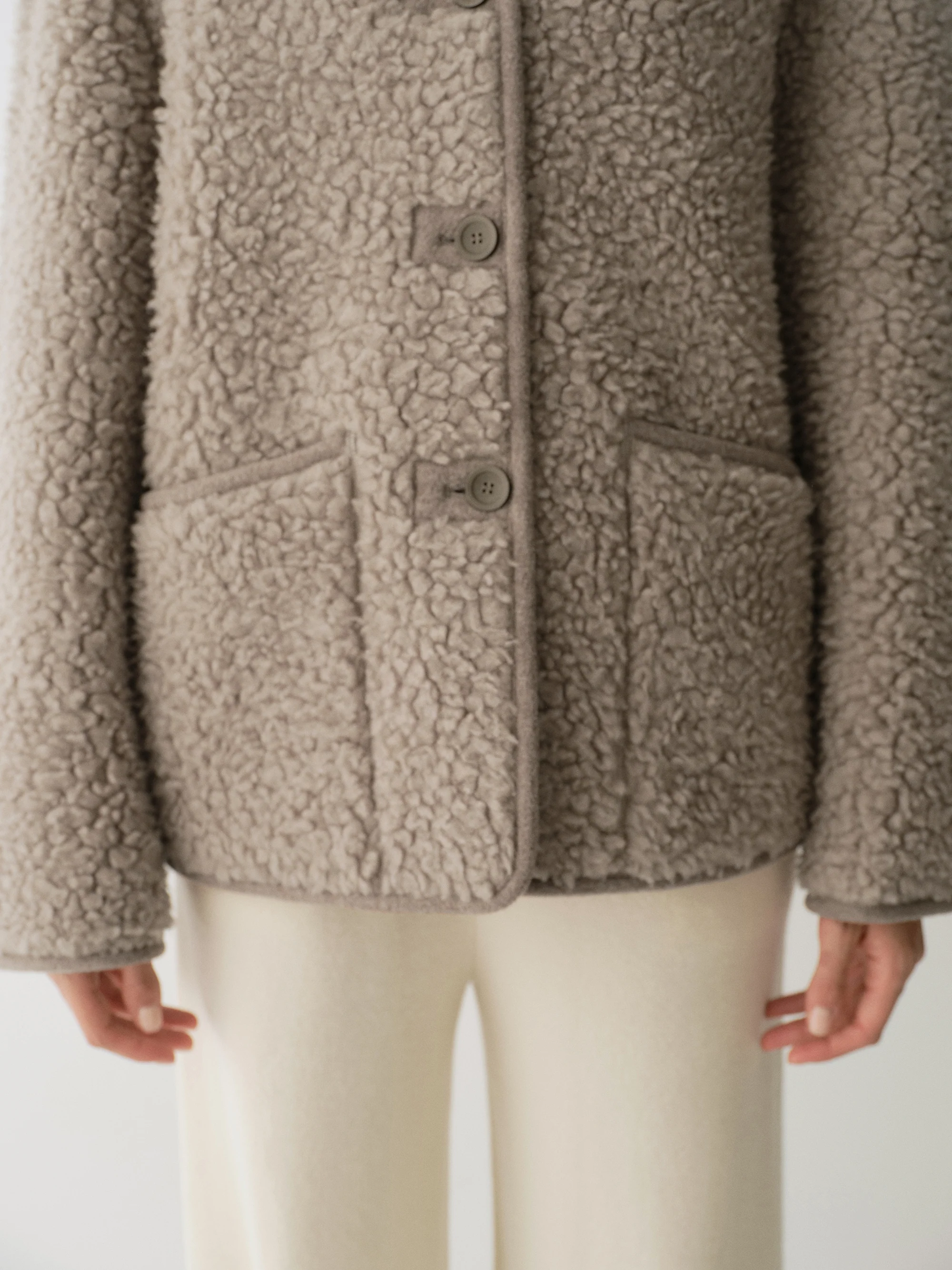 V-Neck Trimmed Wool  Jacket - Image 24