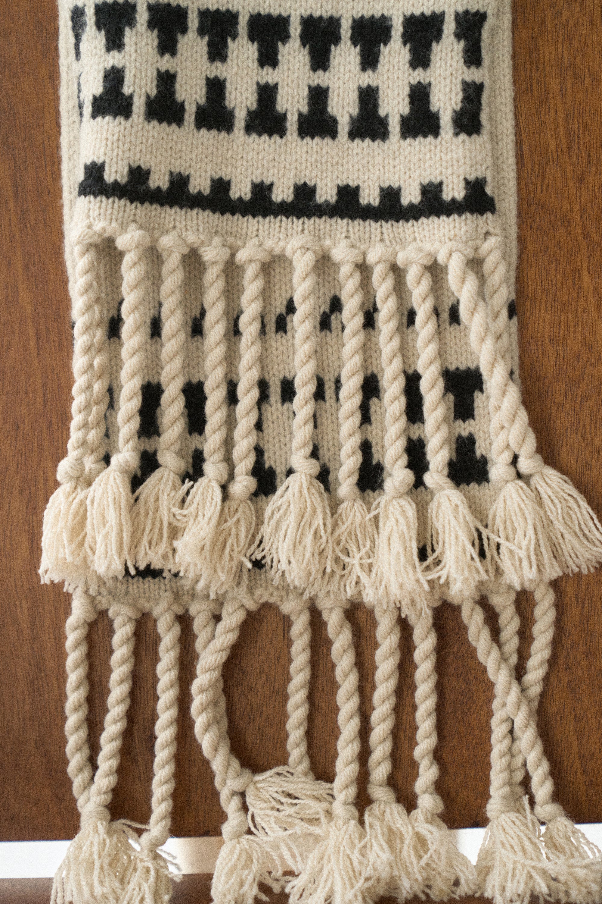 Fair Isle Handwovn Scarf - Image 12