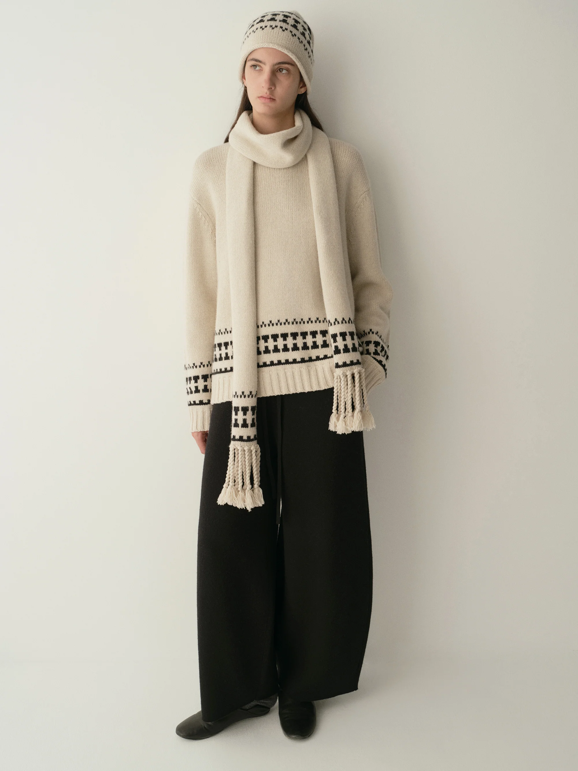 Fair Isle Handwovn Scarf - Image 3