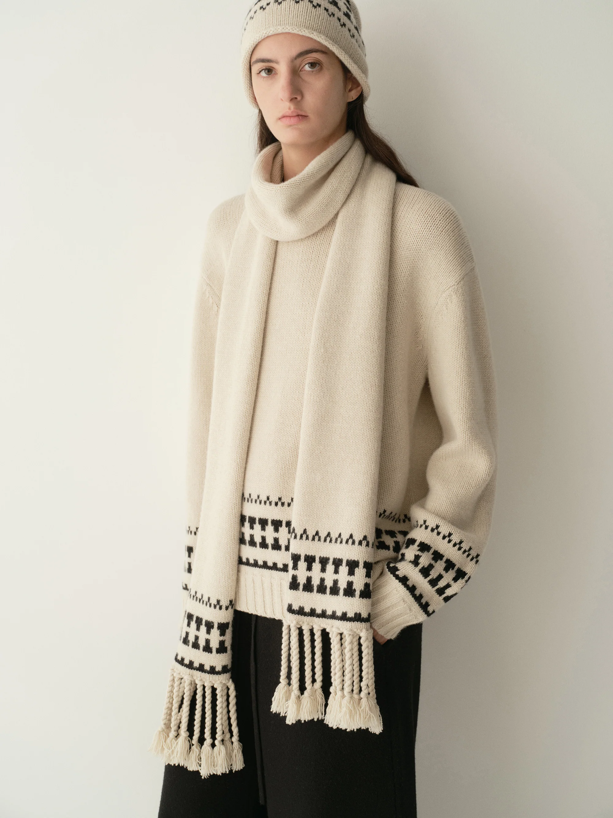 Fair Isle Handwovn Scarf - Image 5