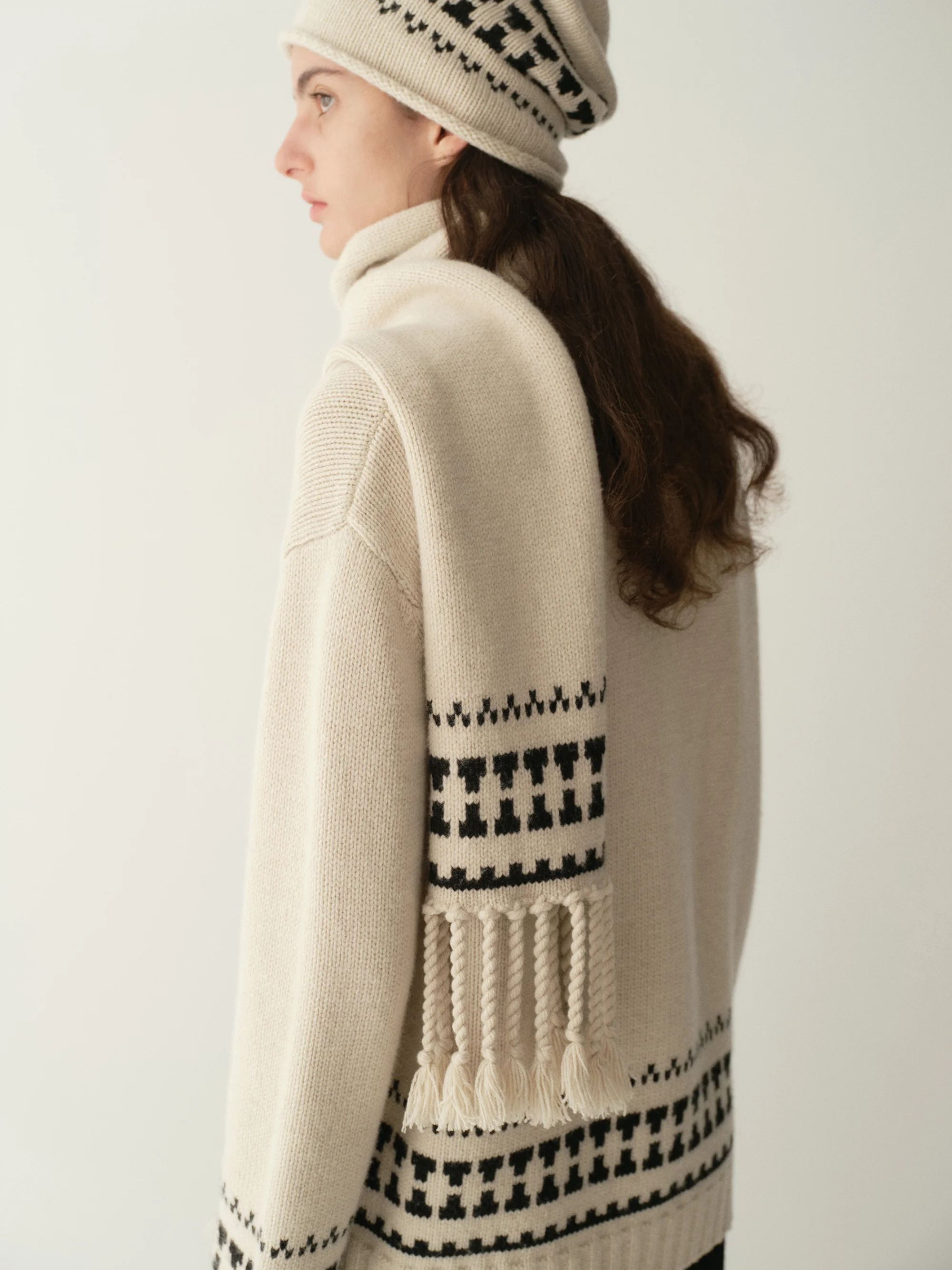 Fair Isle Handwovn Scarf - Image 6