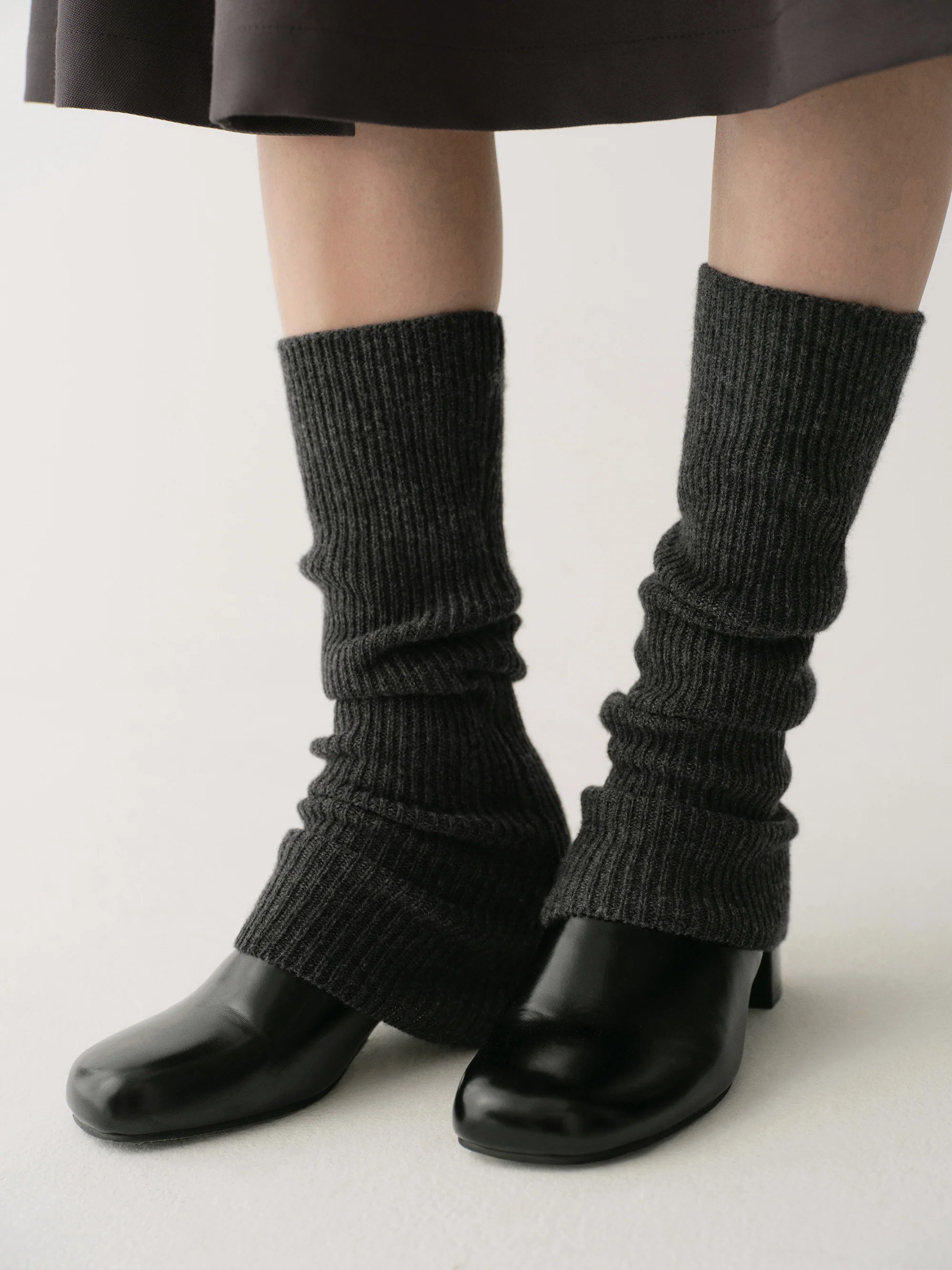 Wool Knit Slouch Leg Warmers - Image 16