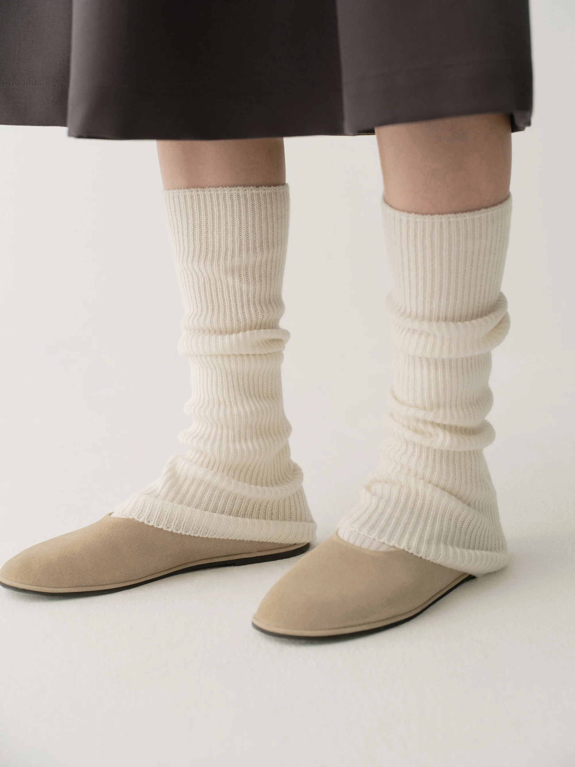 Wool Knit Slouch Leg Warmers - Image 7