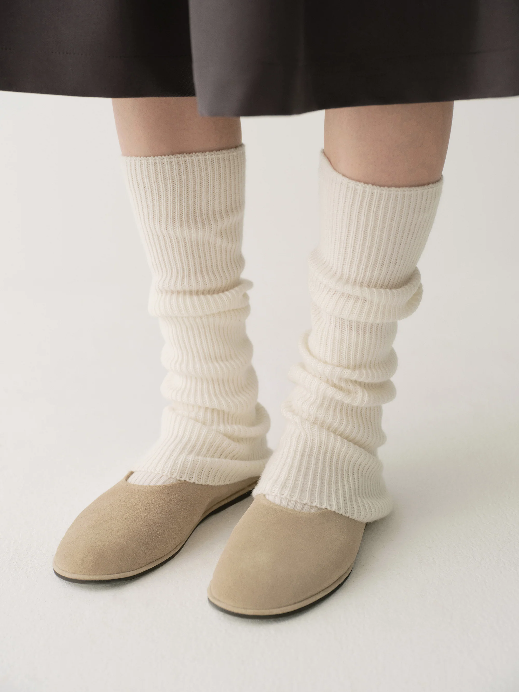 Wool Knit Slouch Leg Warmers - Image 8