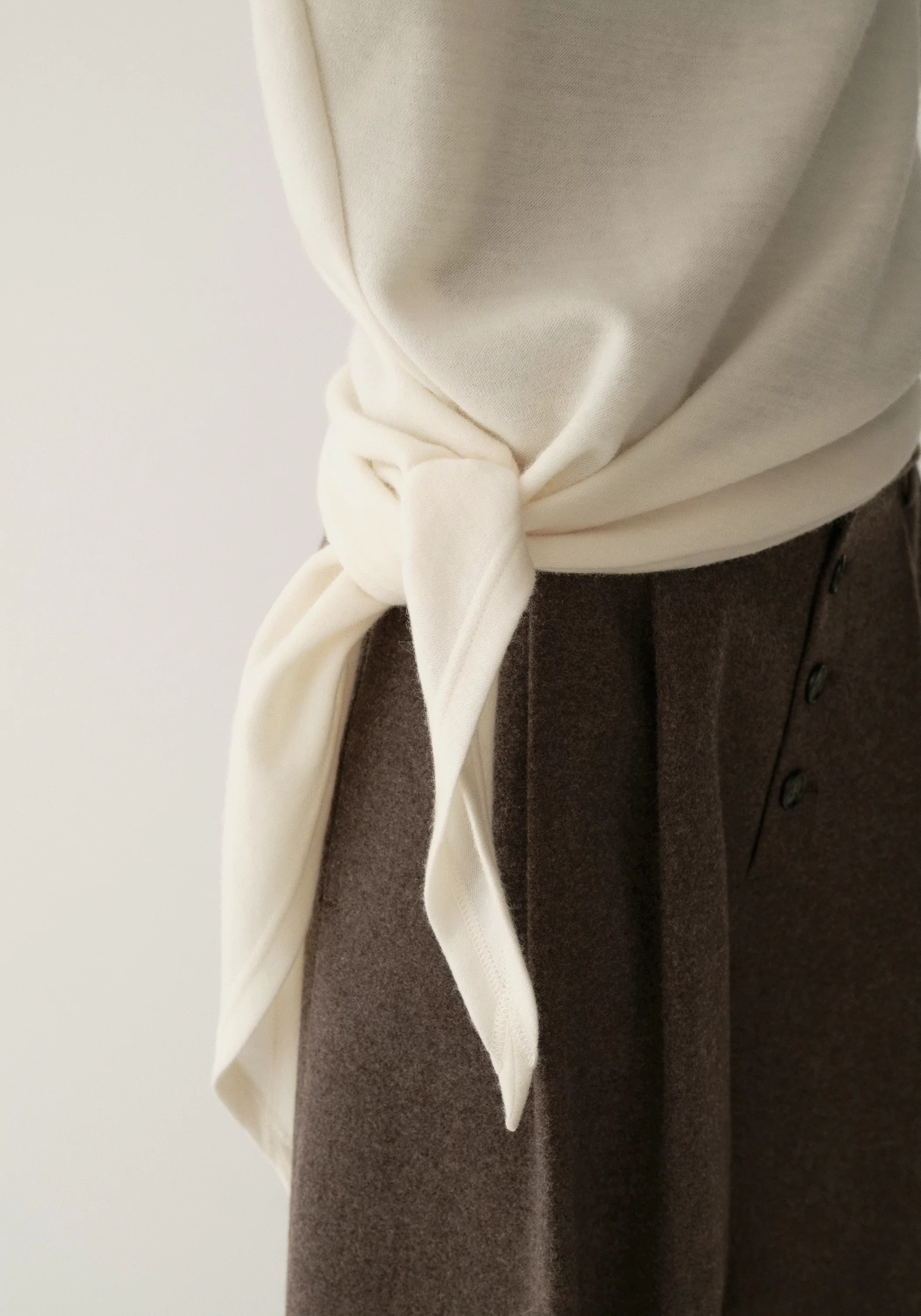 Gathered Knot-detail Turtleneck Knit Top - Image 10