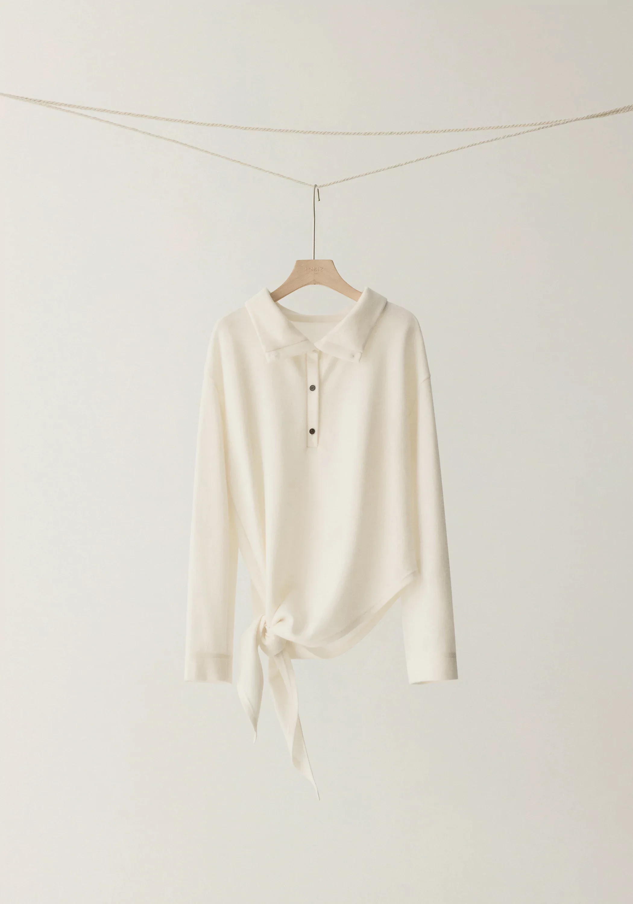 Gathered Knot-detail Turtleneck Knit Top - Image 20